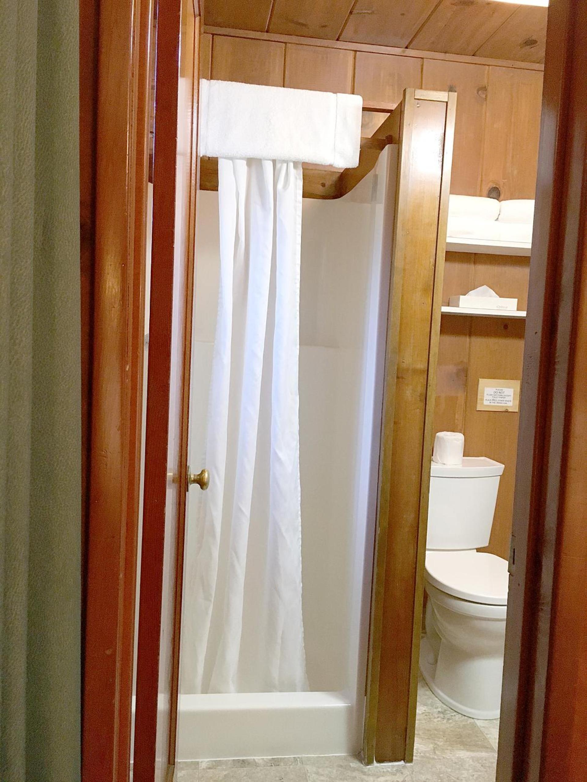 Park Motel and Cabins photo 18