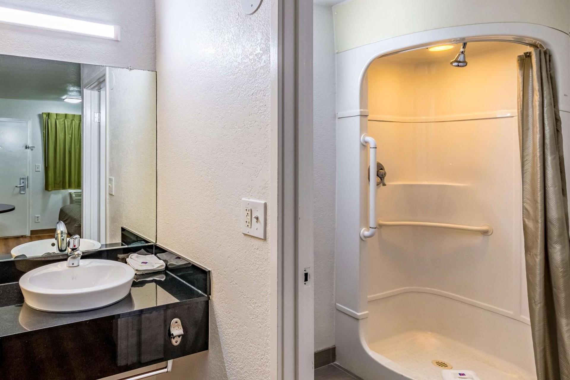 Motel 6-Bellmead, TX - Waco photo 20