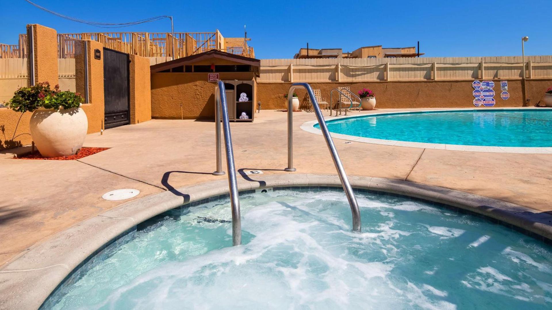 Best Western Oxnard Inn photo 8