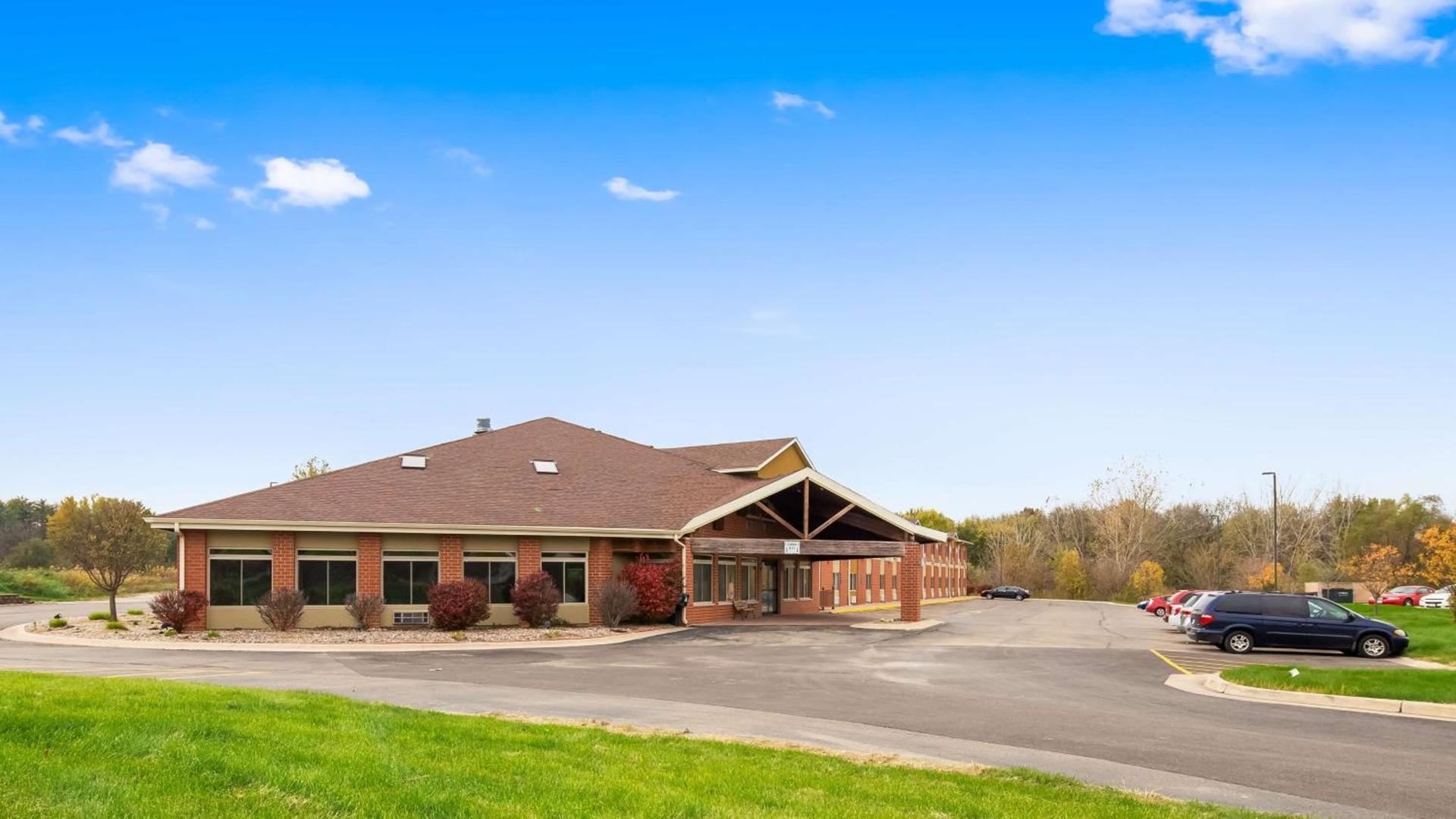 Best Western Geneseo Inn photo 1