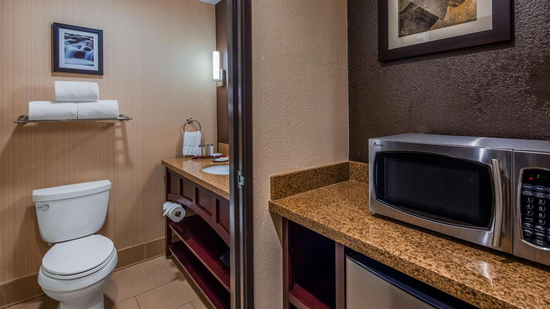 Best Western Plus Truckee-Tahoe Hotel photo 14