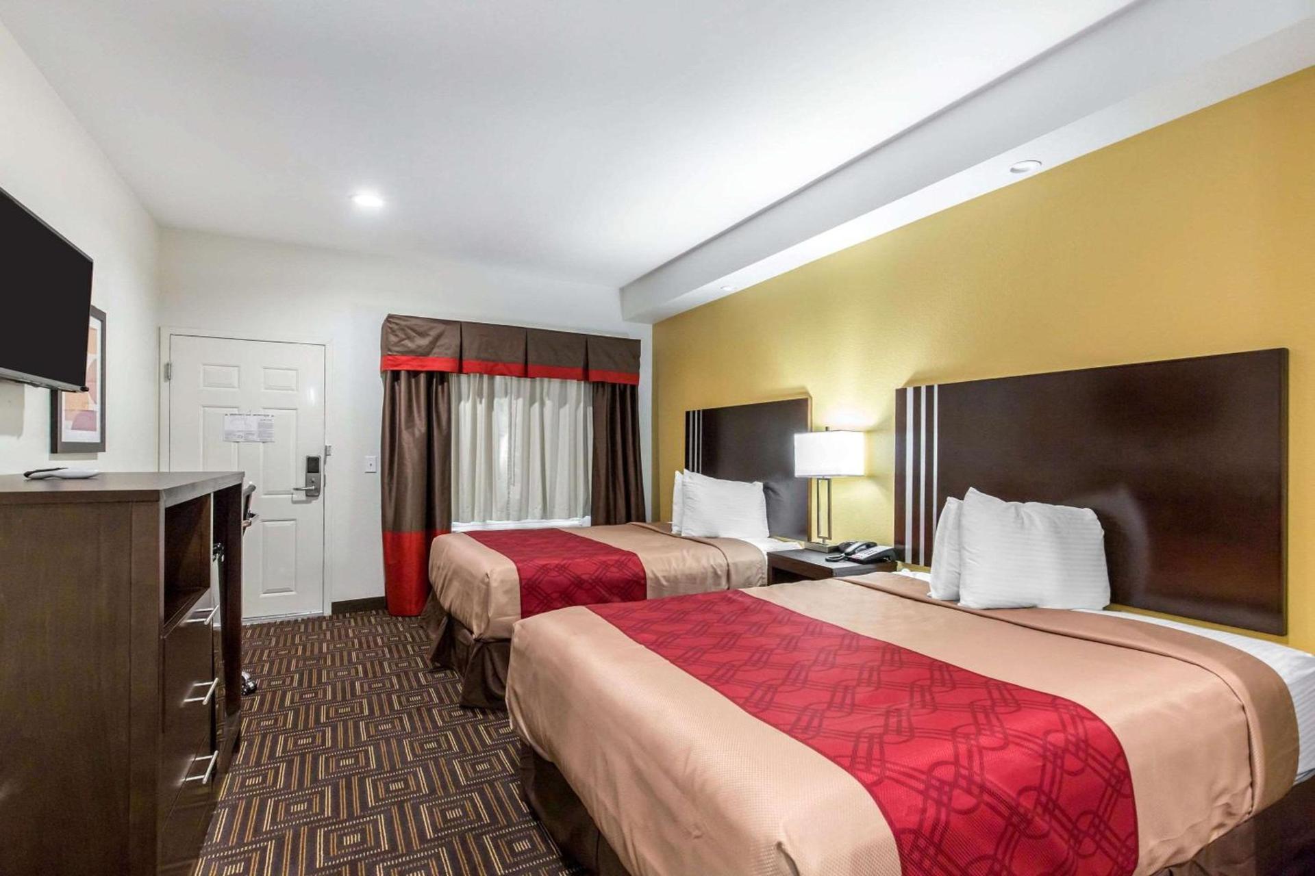Scottish Inns & Suites Spring - Houston North photo 33