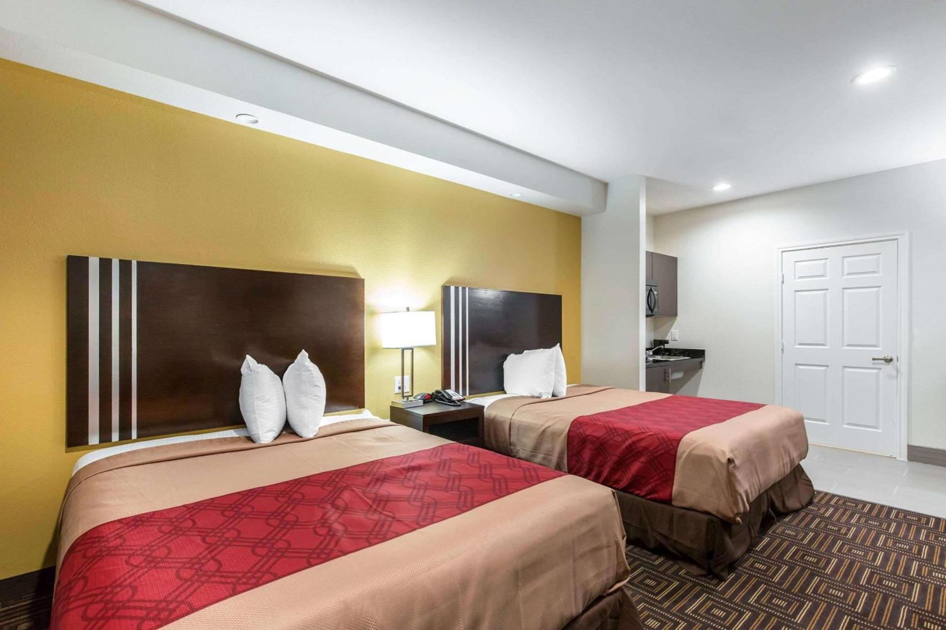 Scottish Inns & Suites Spring - Houston North photo 27