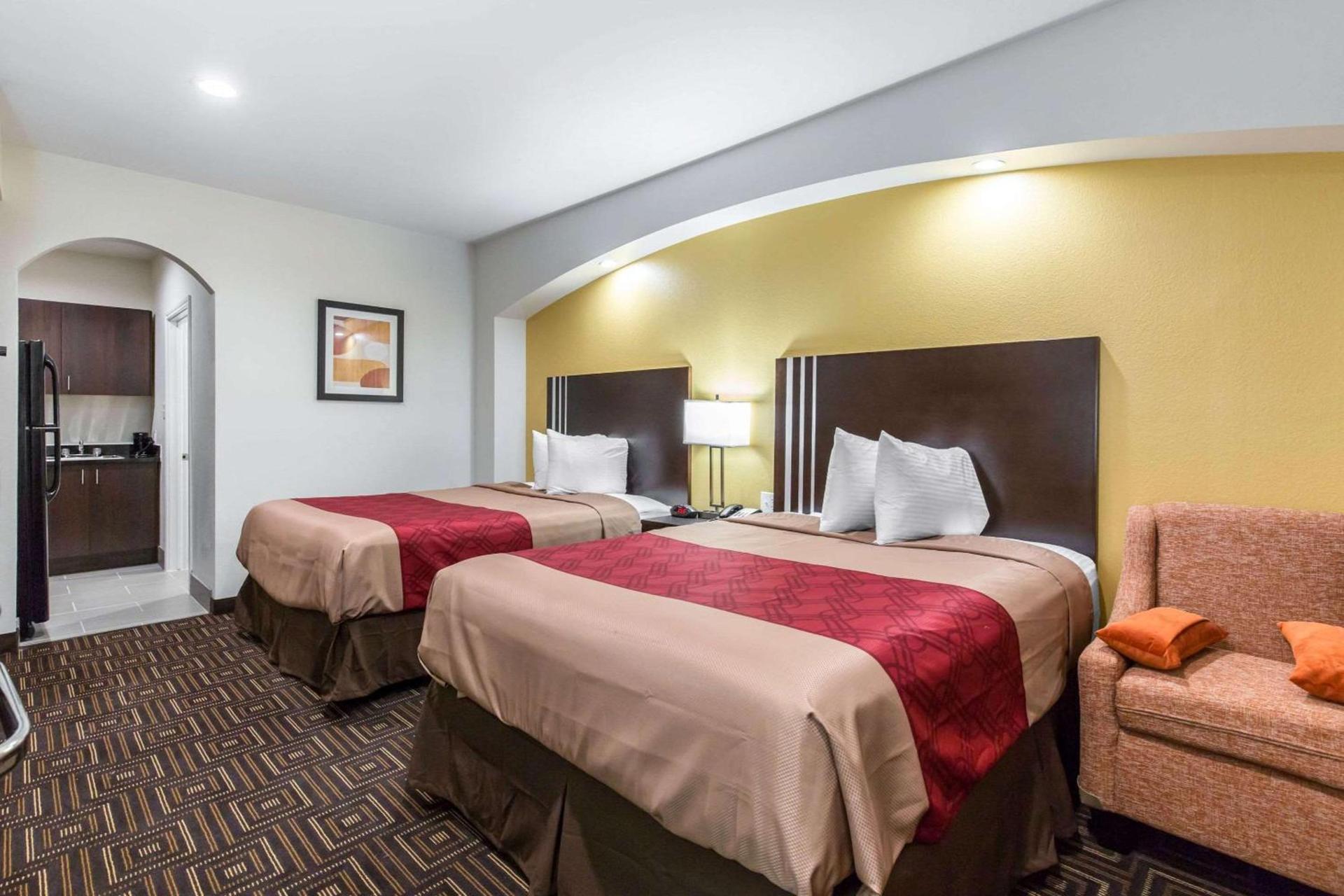 Scottish Inns & Suites Spring - Houston North photo 22
