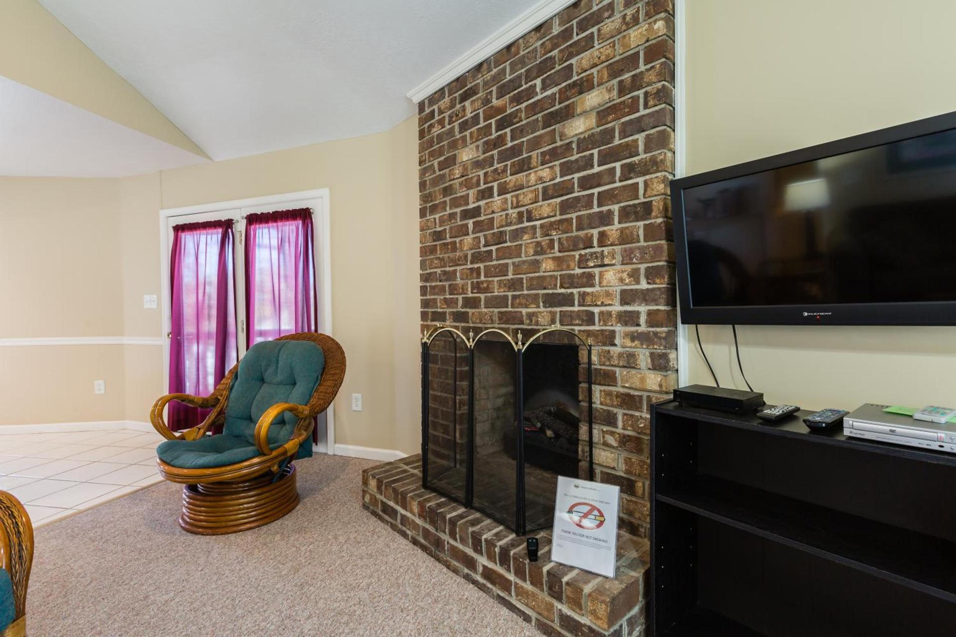 Country Club Villas photo 53