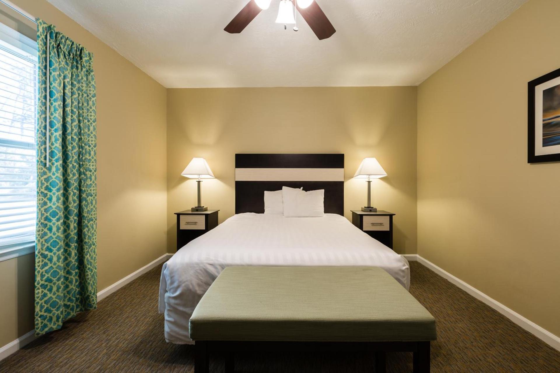 Country Club Villas photo 49