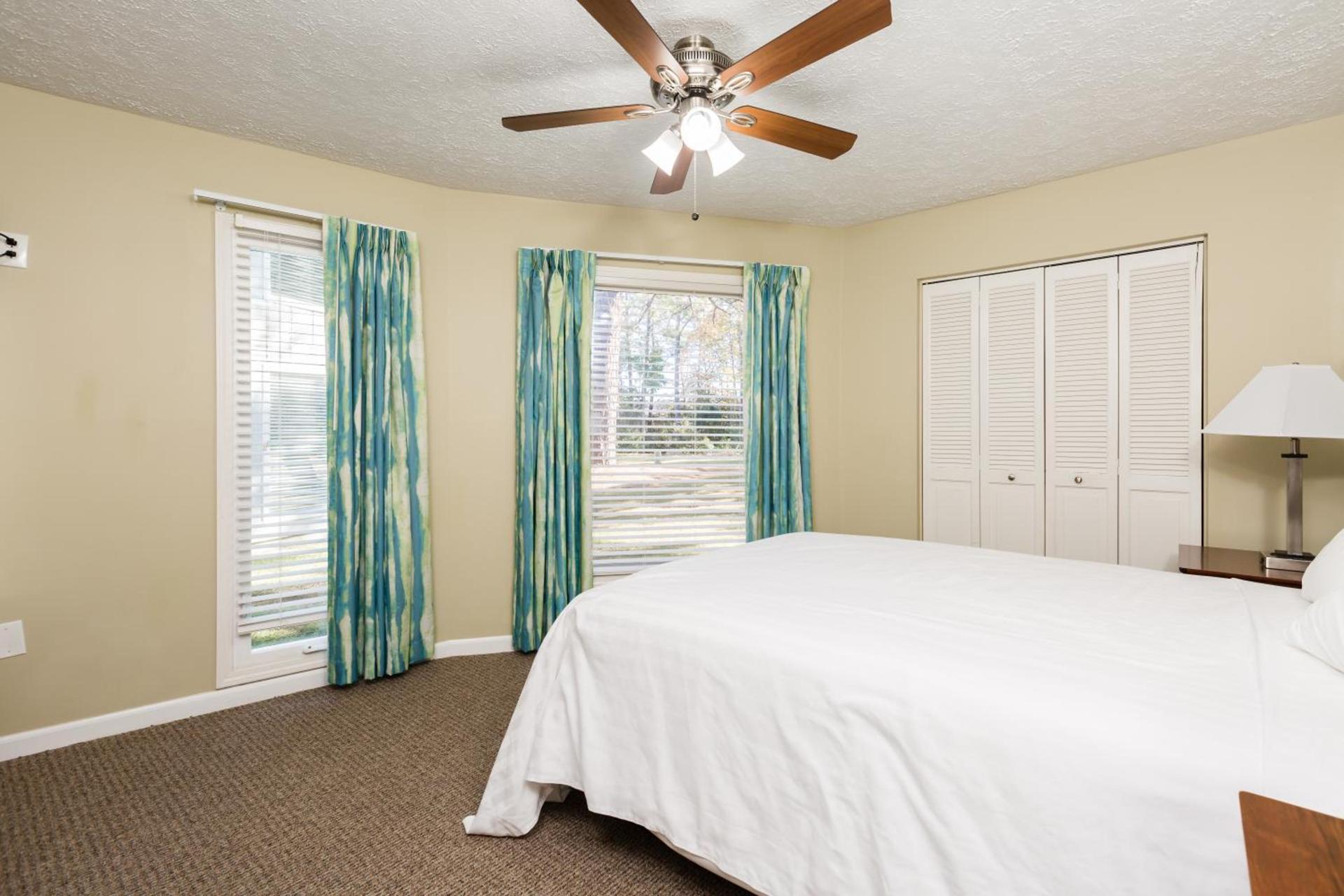 Country Club Villas photo 40