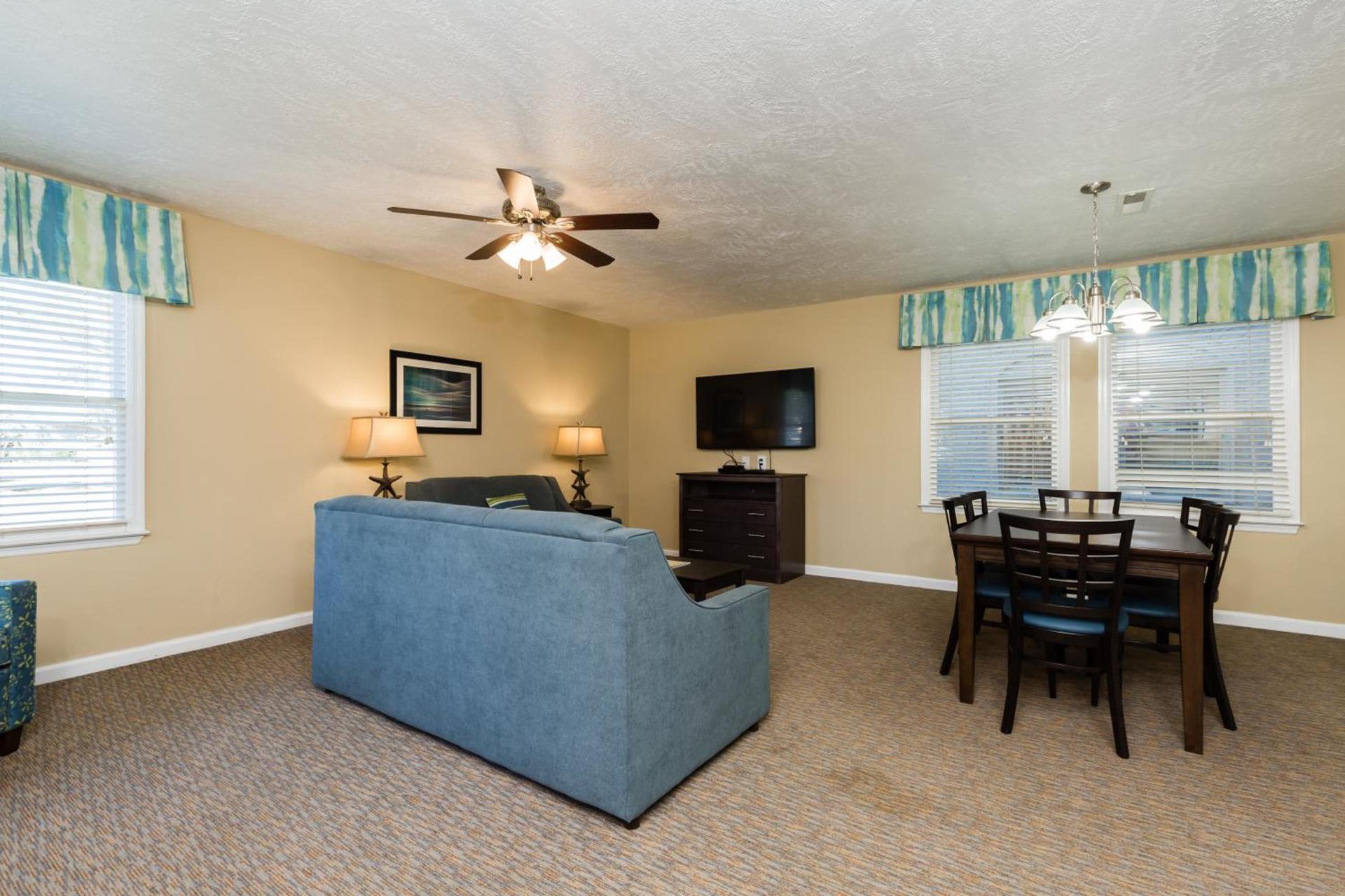 Country Club Villas photo 25