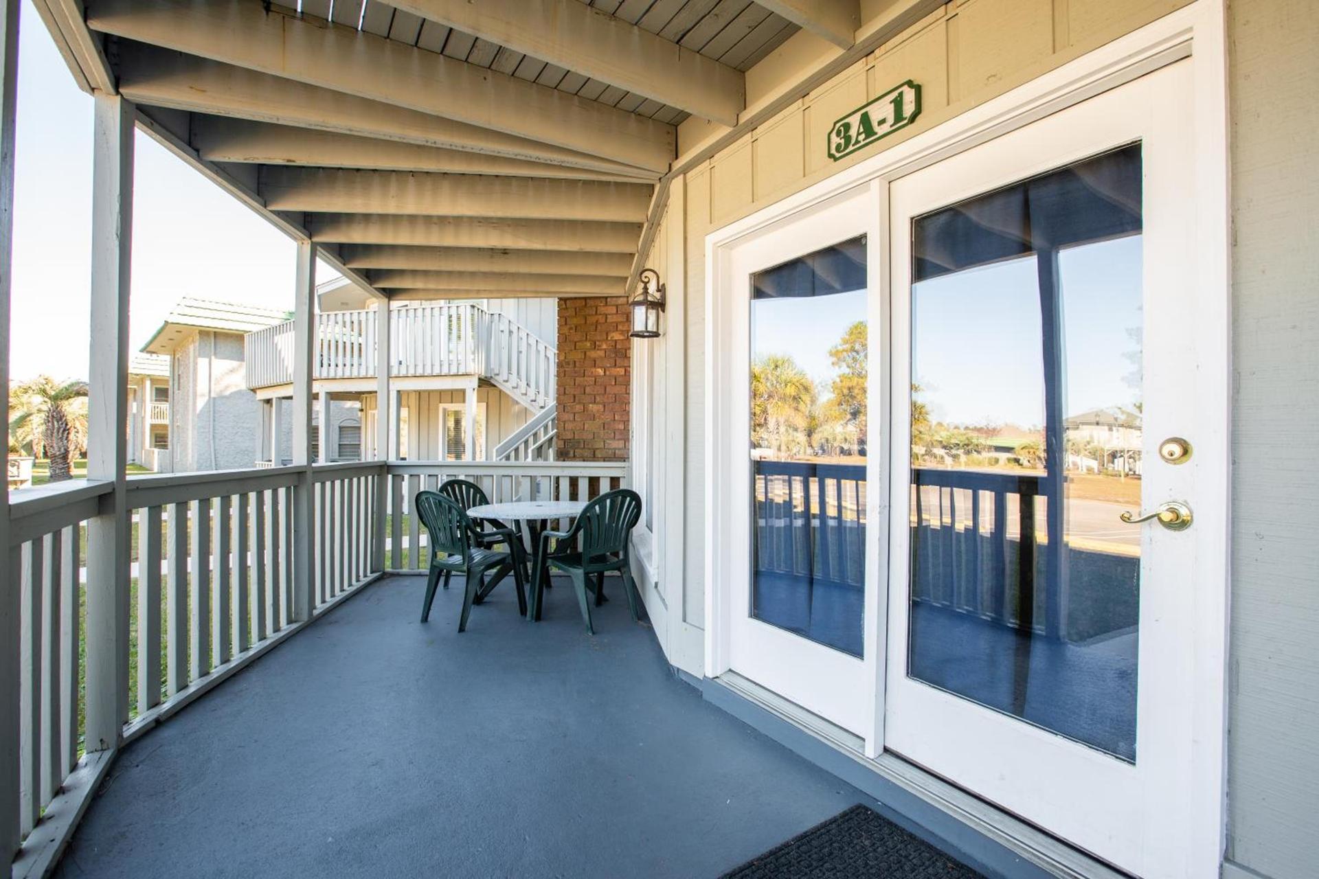 Country Club Villas photo 23