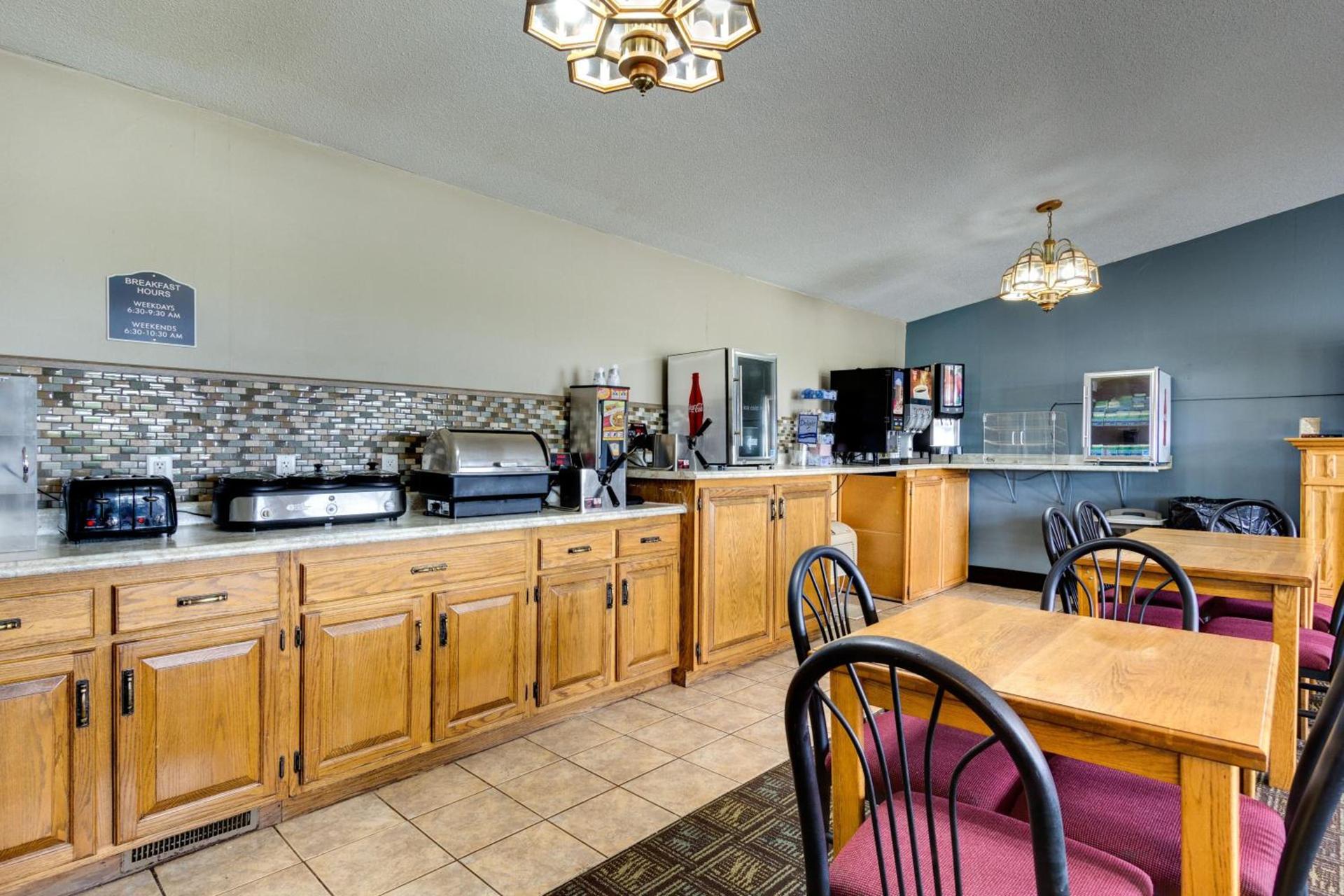 Fireside Inn and Suites photo 47