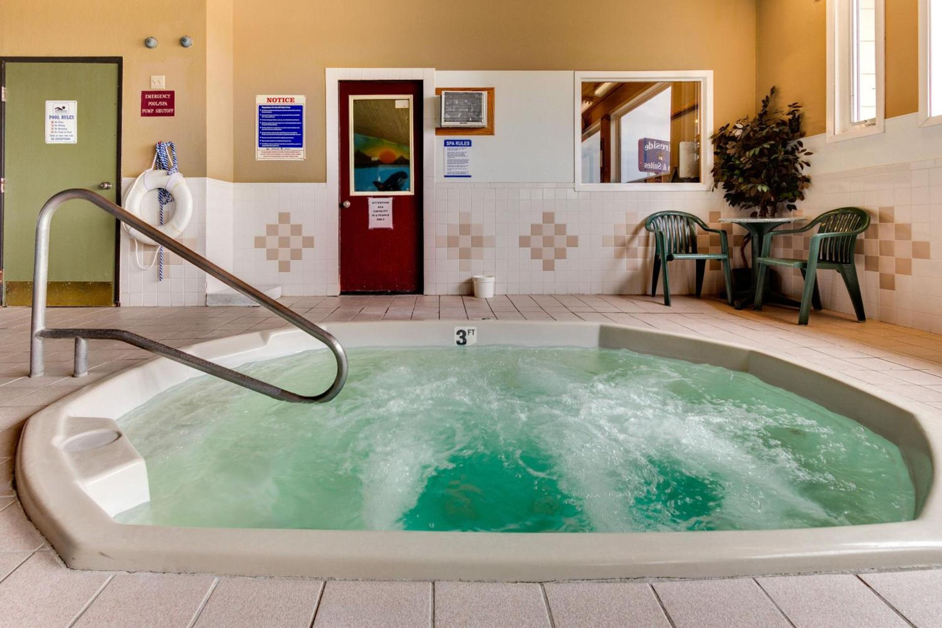 Fireside Inn and Suites photo 34