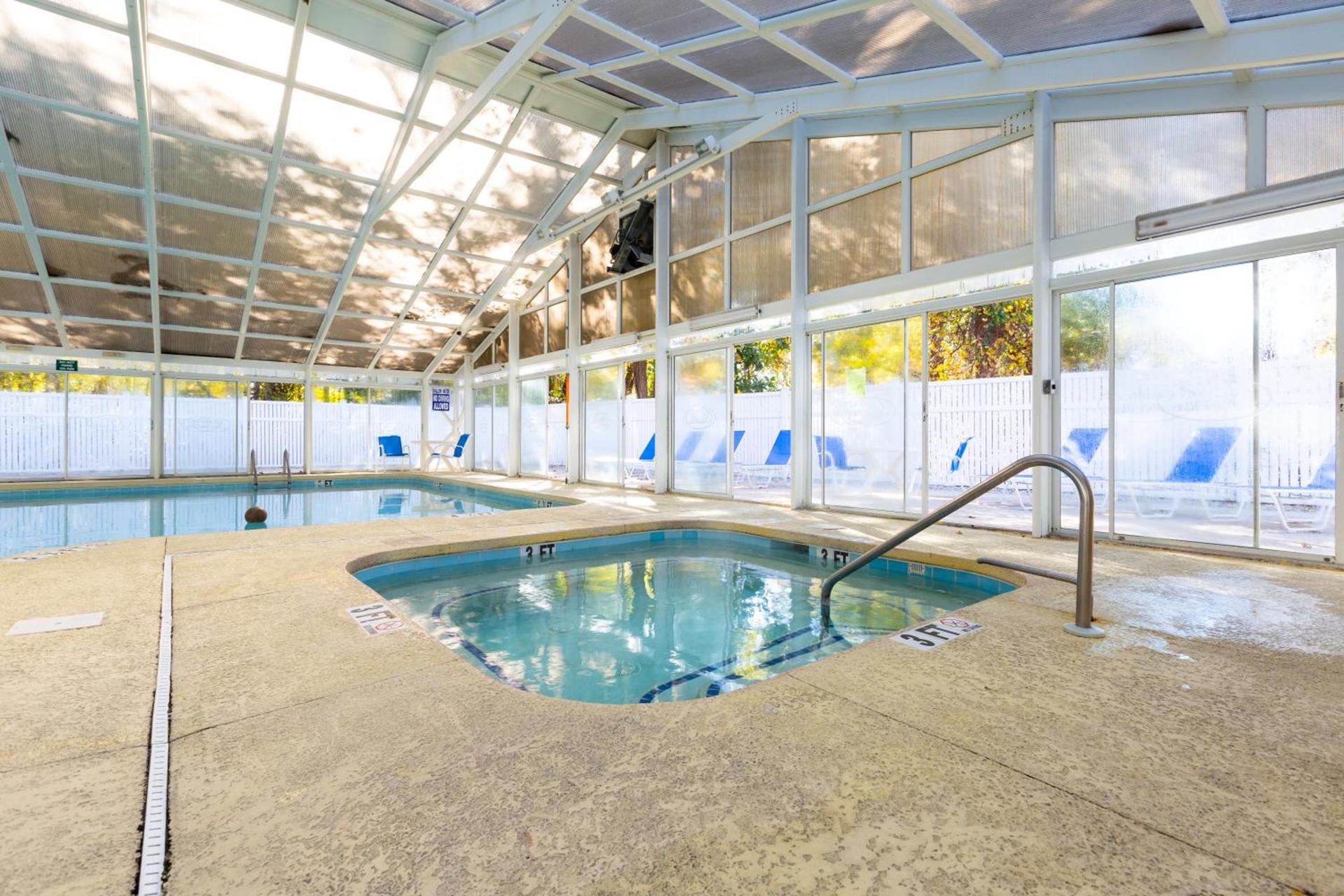 Country Club Villas photo 4