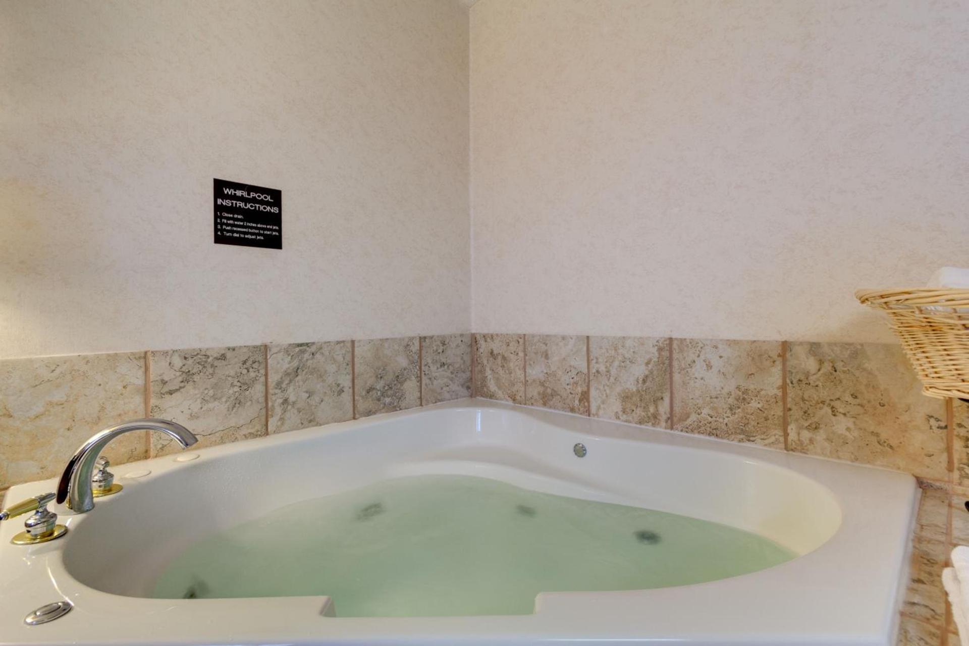 Fireside Inn and Suites photo 25