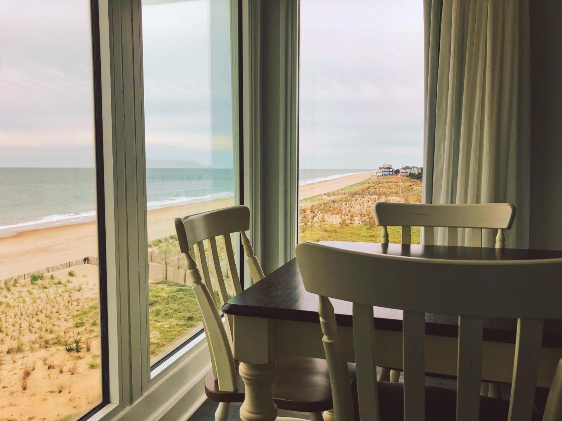Surf Club Oceanfront Hotel photo 29