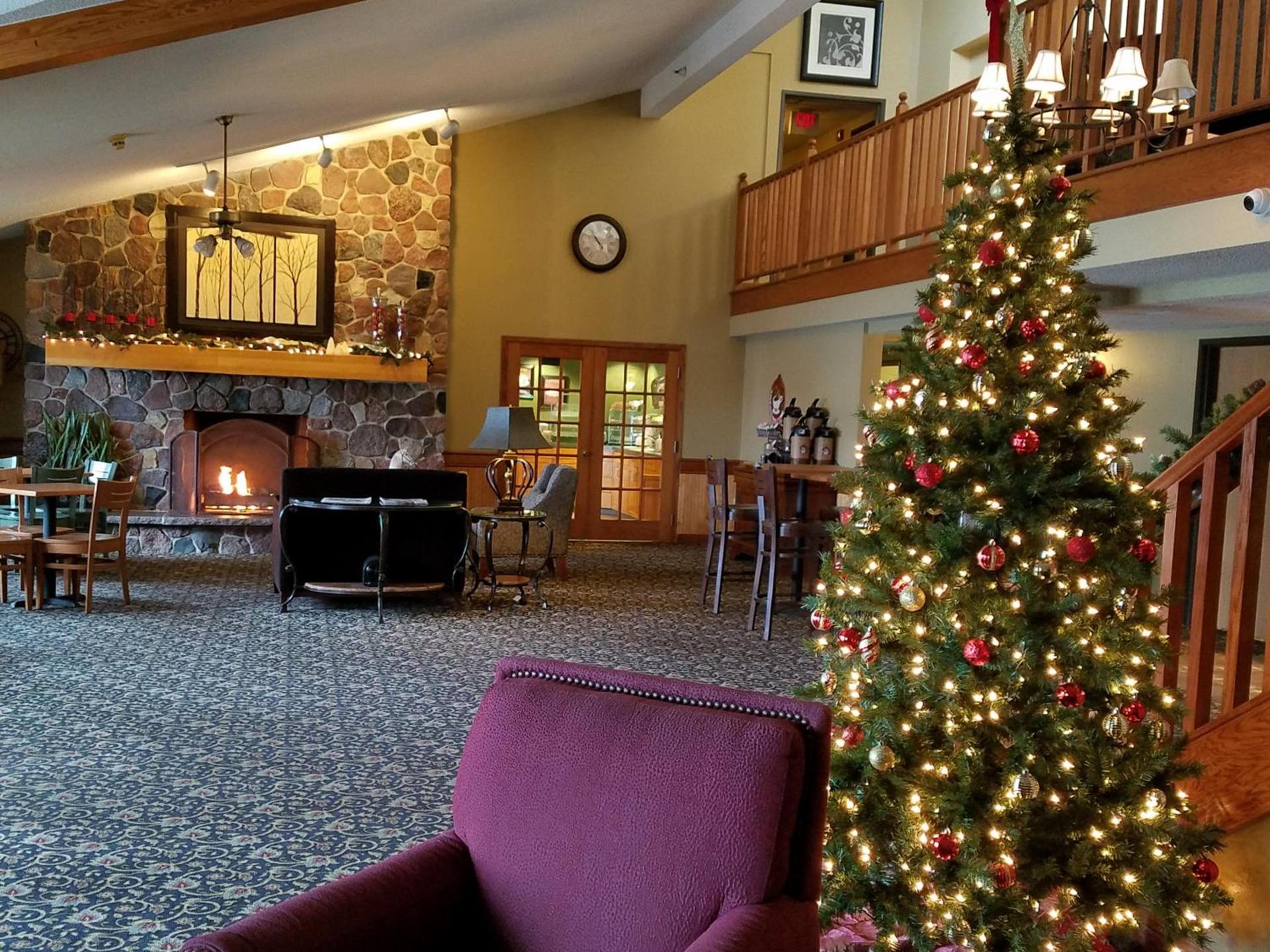 AmericInn by Wyndham Kearney photo 32