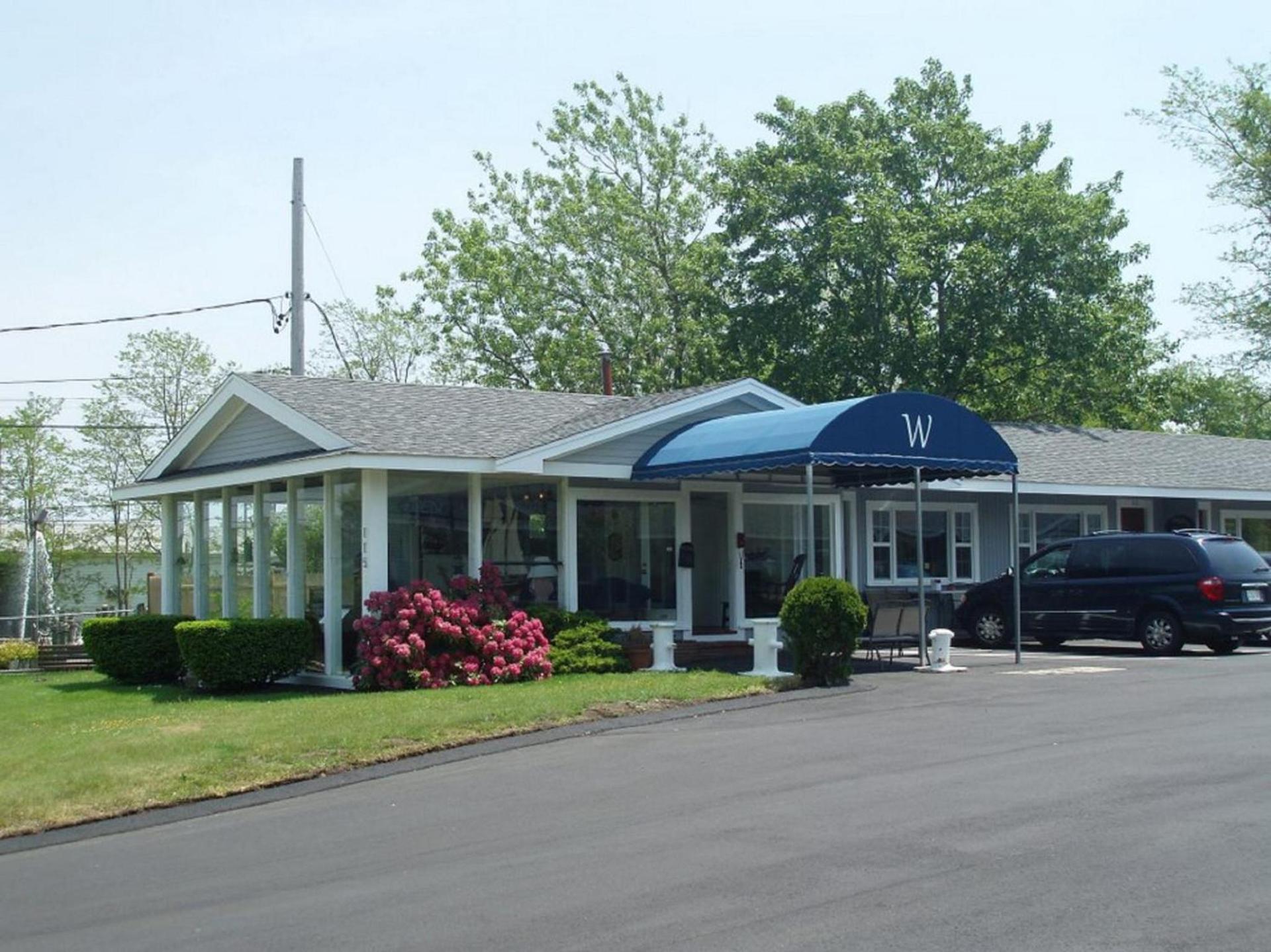 Windrift Motel photo 21