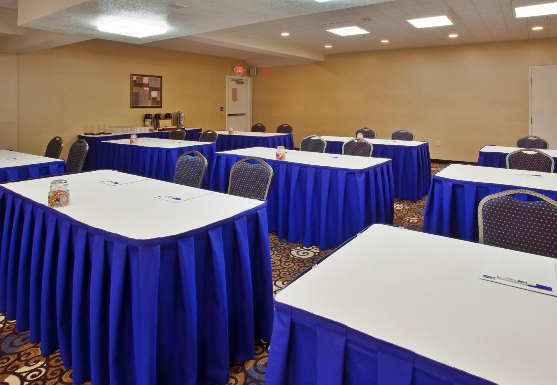Country Inn & Suites by Radisson, San Jose International Airport, CA photo 53
