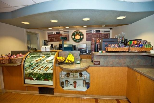 Carson Valley Motor Lodge and Suites photo 36