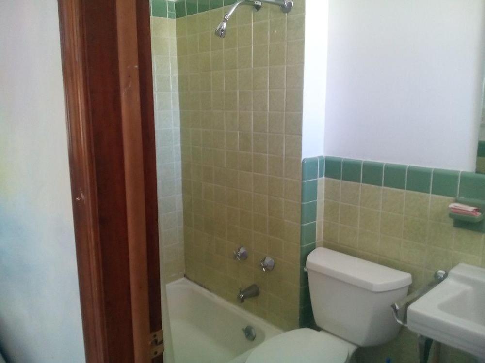 Mountaineer Motel photo 11
