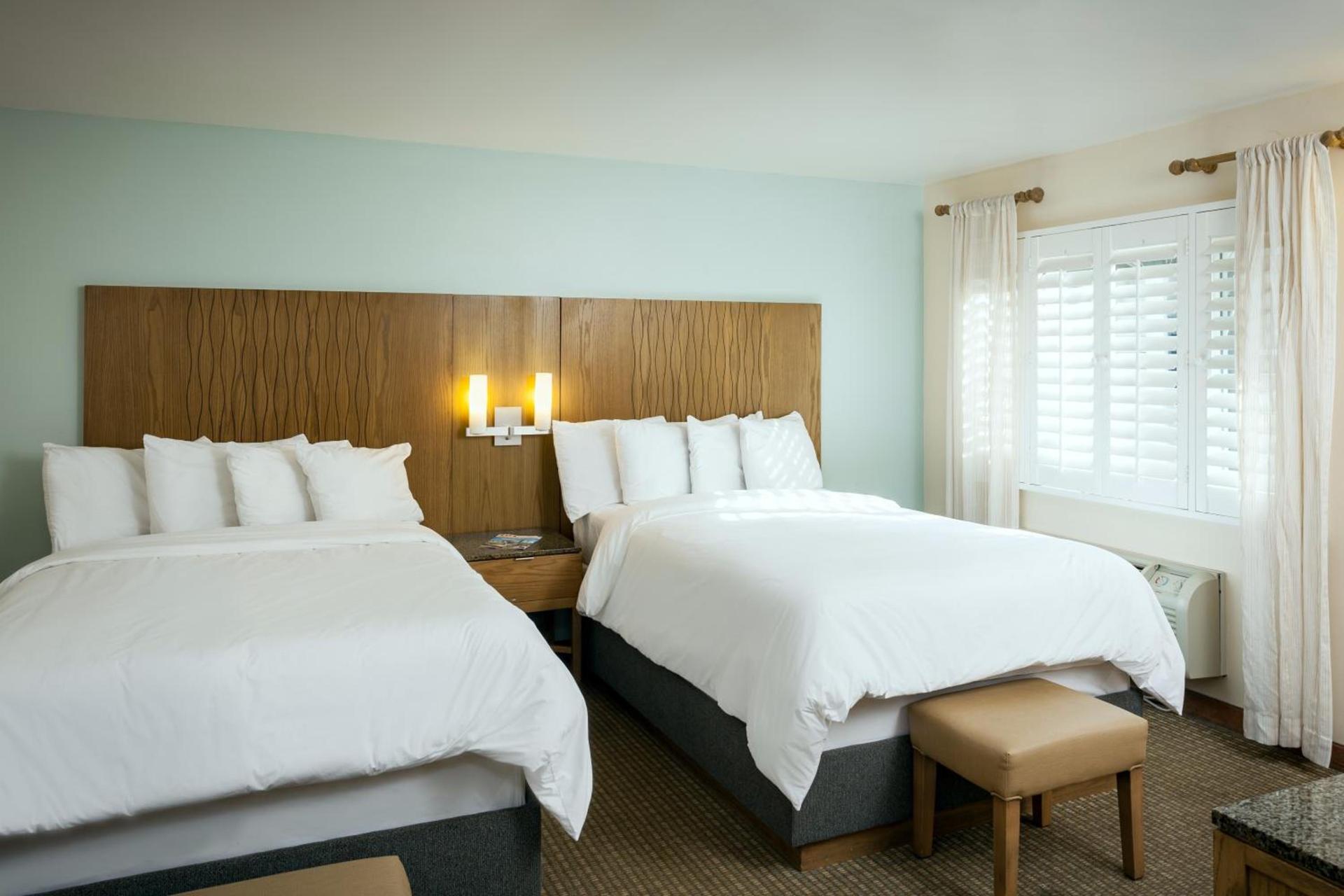 PB Surf Beachside Inn photo 5