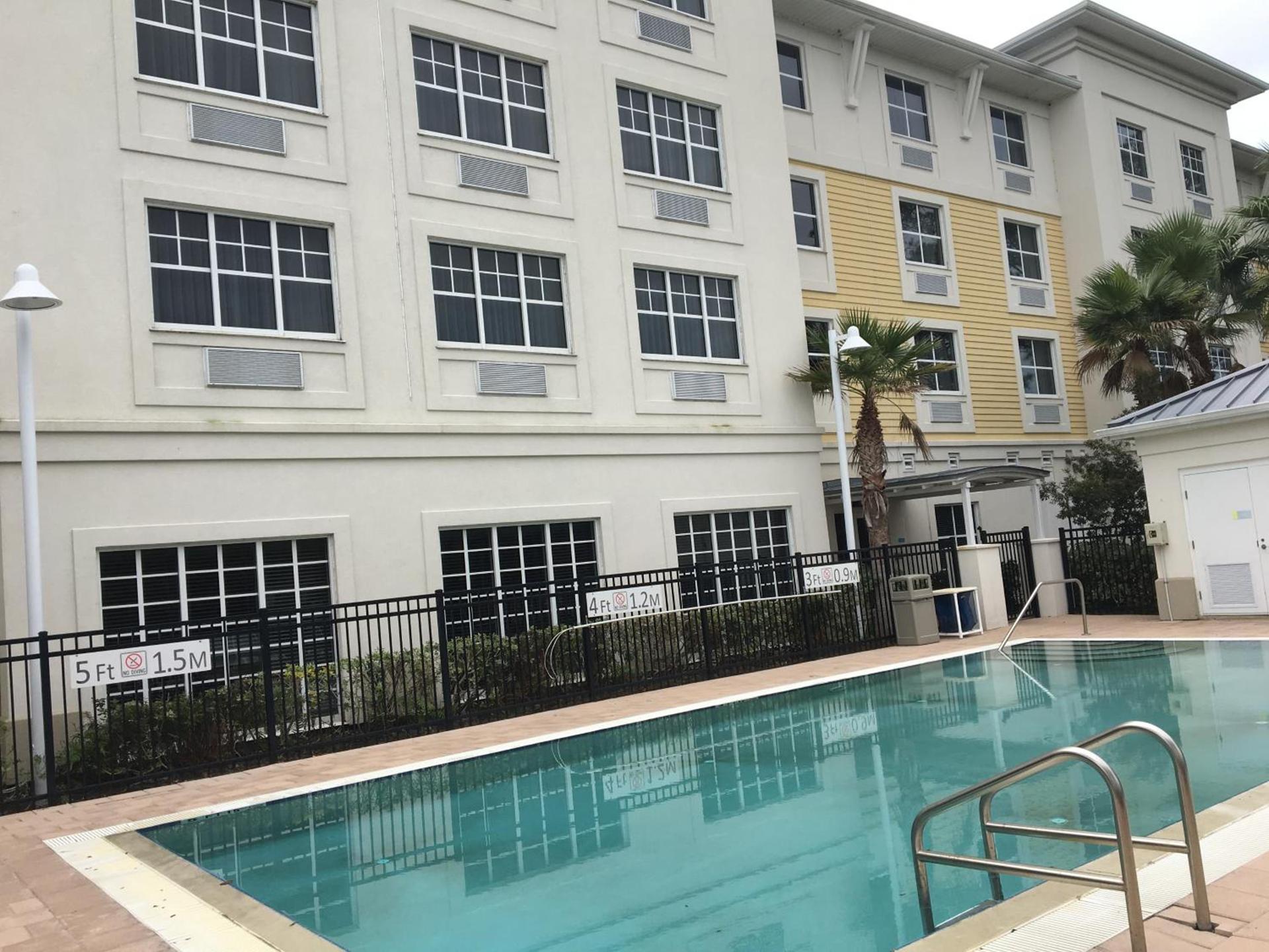 Holiday Inn Express & Suites Palm Coast - I-95 photo 17