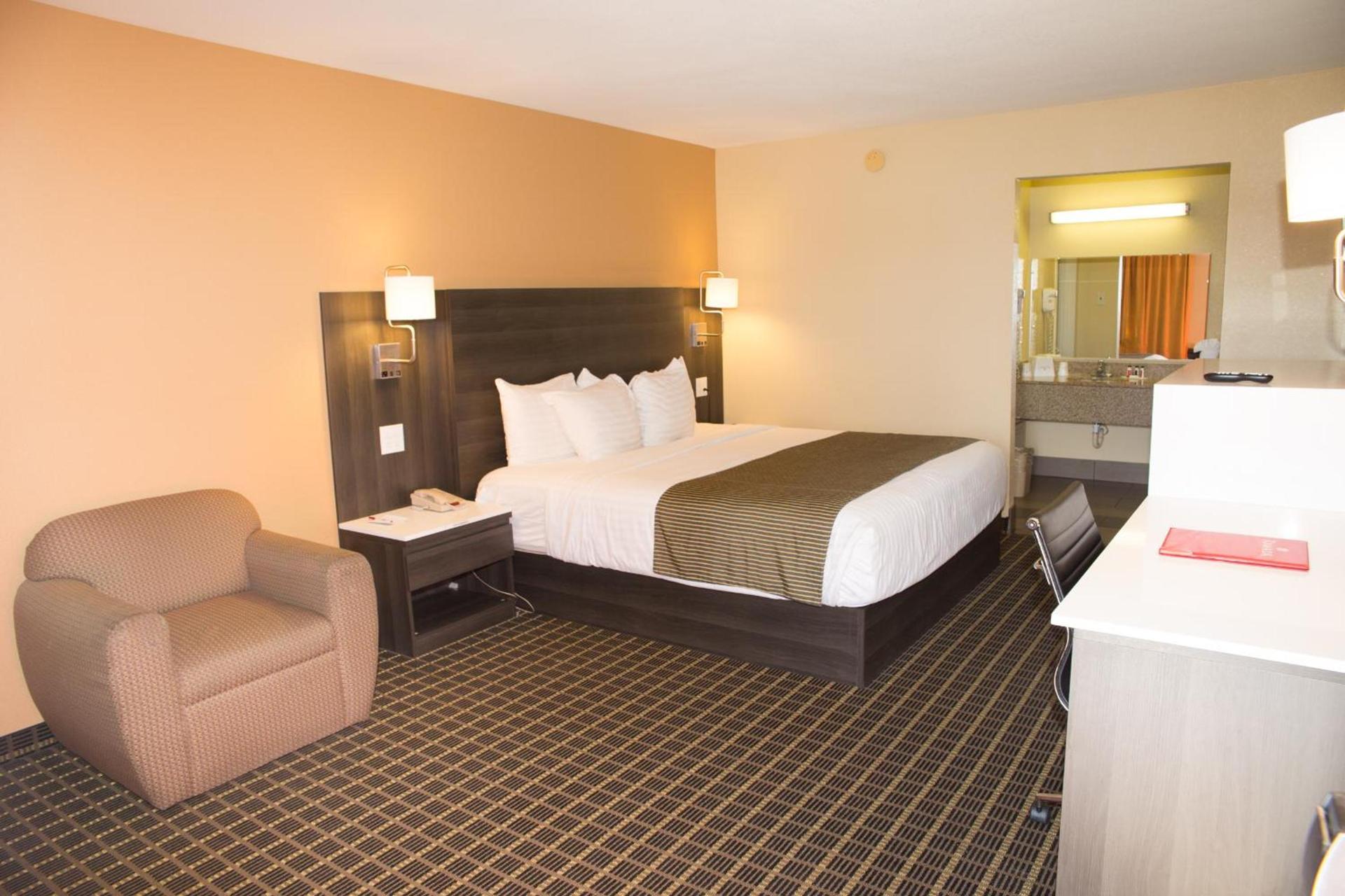 Ramada by Wyndham Flagstaff East photo 41