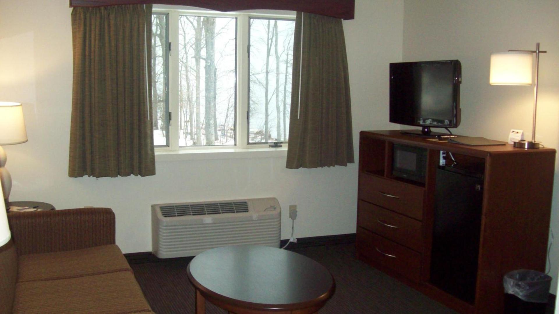 AmericInn by Wyndham Silver City photo 28