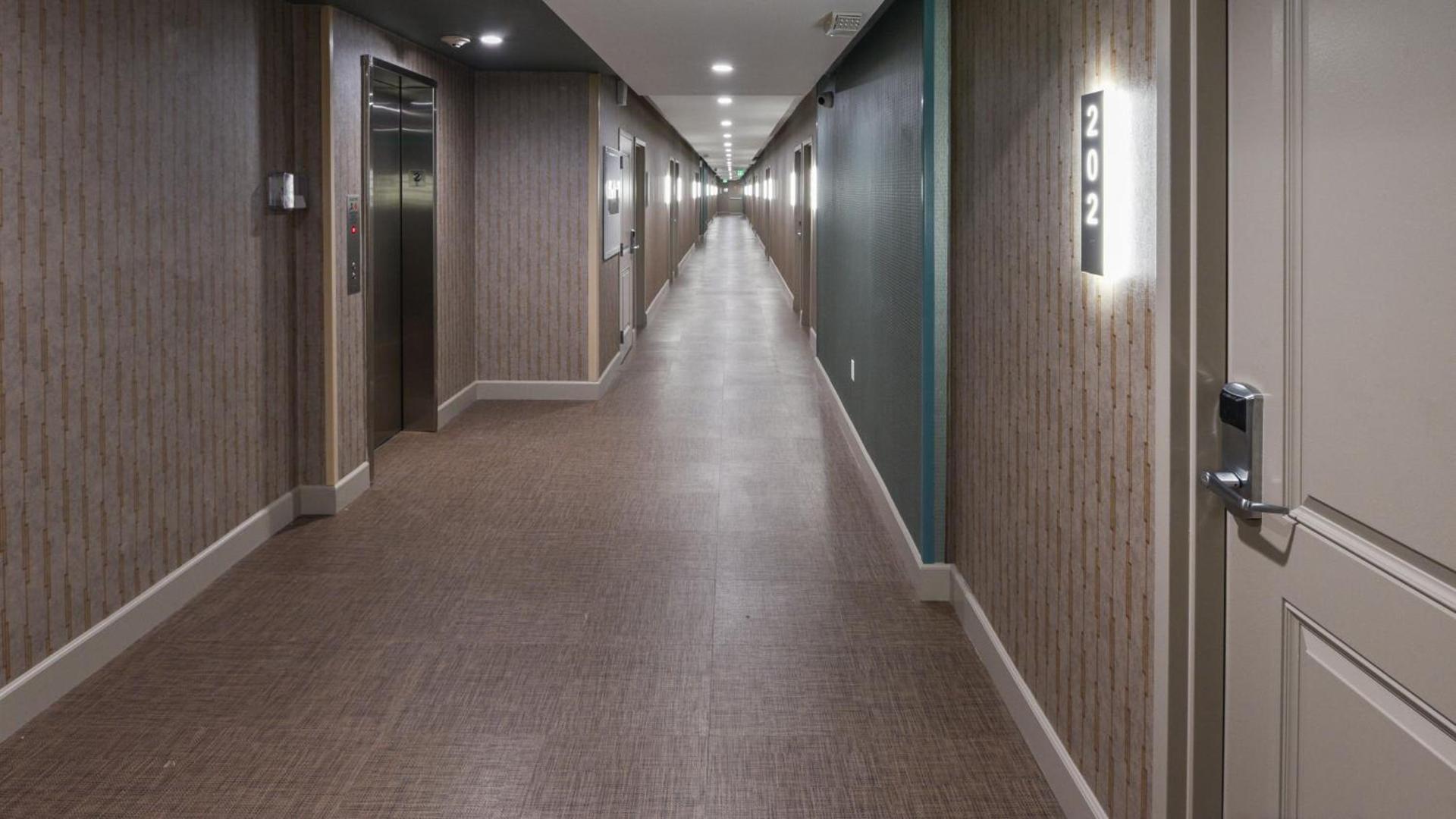 Hollywood Inn Suites Hotel photo 14