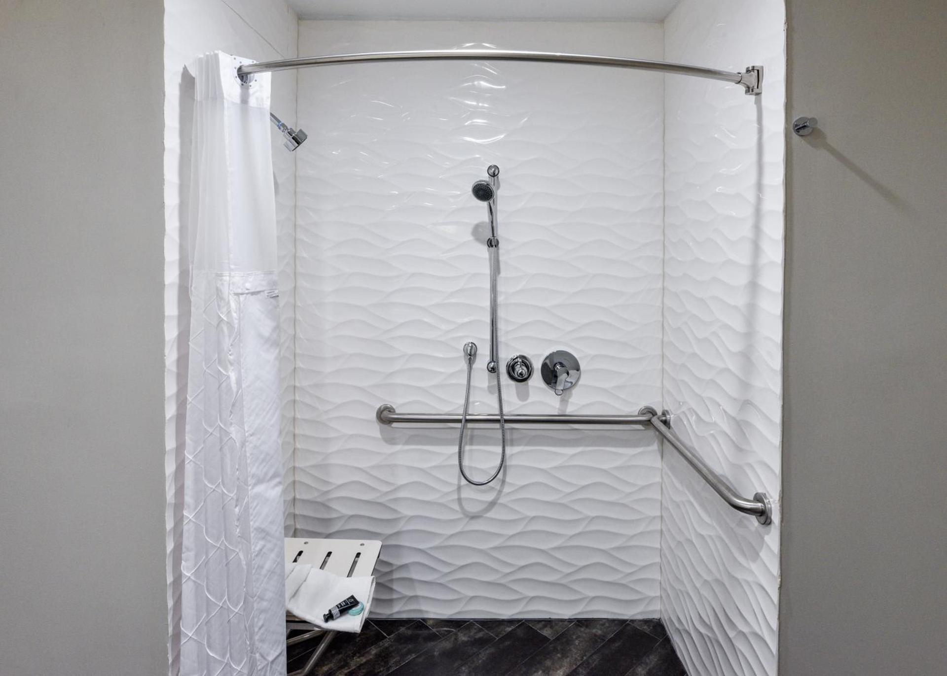 Hollywood Inn Suites Hotel photo 18