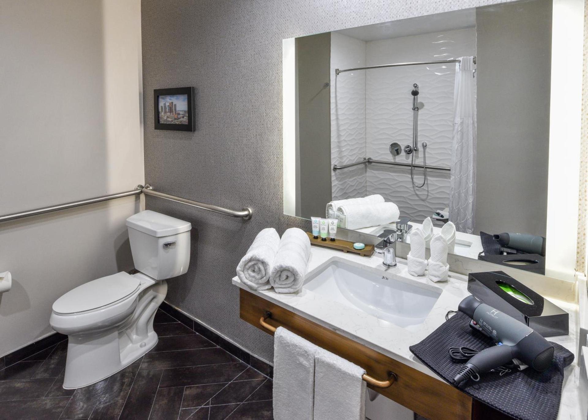 Hollywood Inn Suites Hotel photo 22