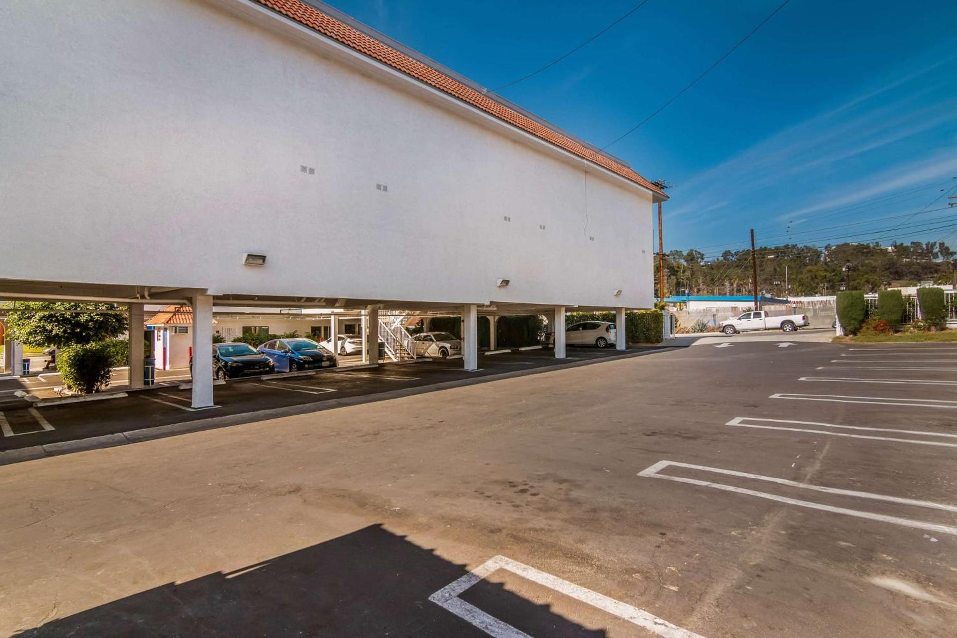 Motel 6 Monterey Park photo 3