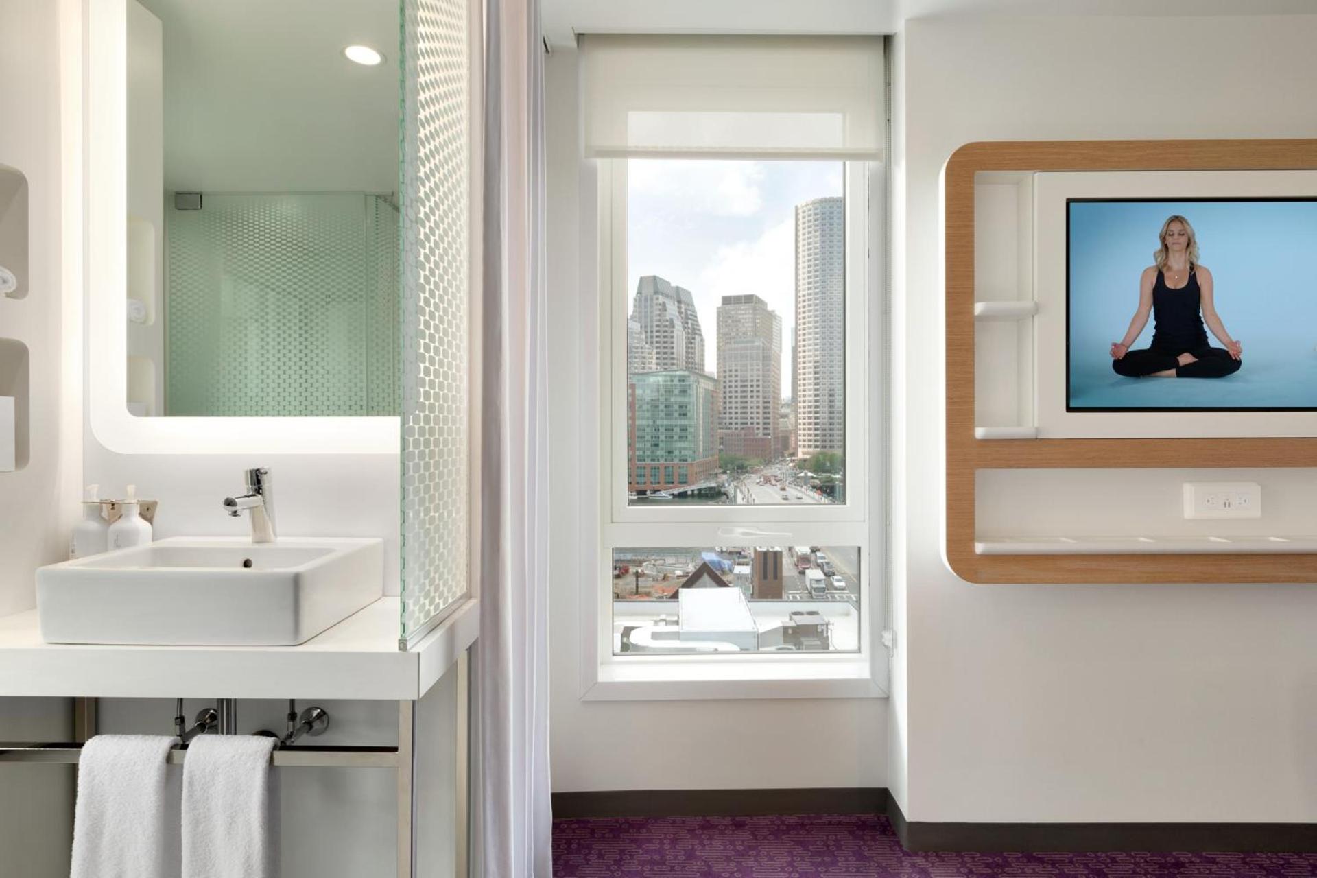 YOTEL Boston photo 39
