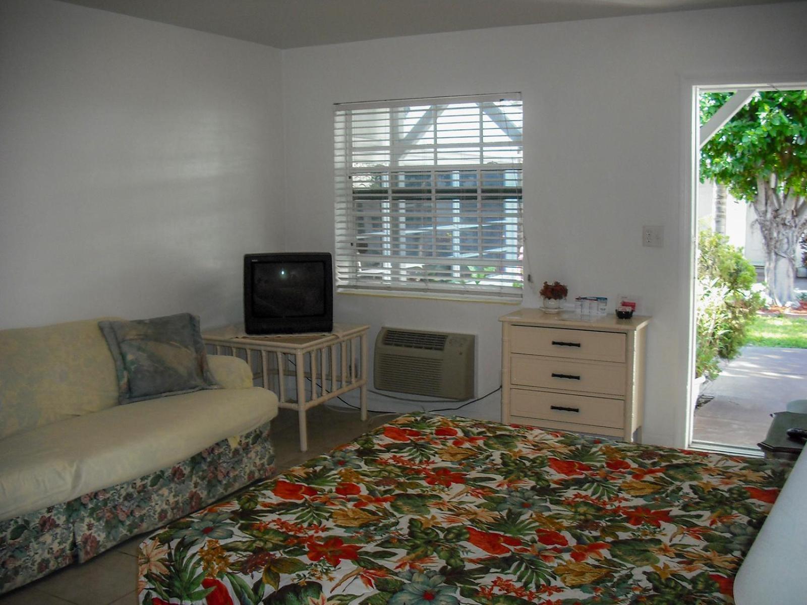 Richard's Motel Extended Stay photo 14