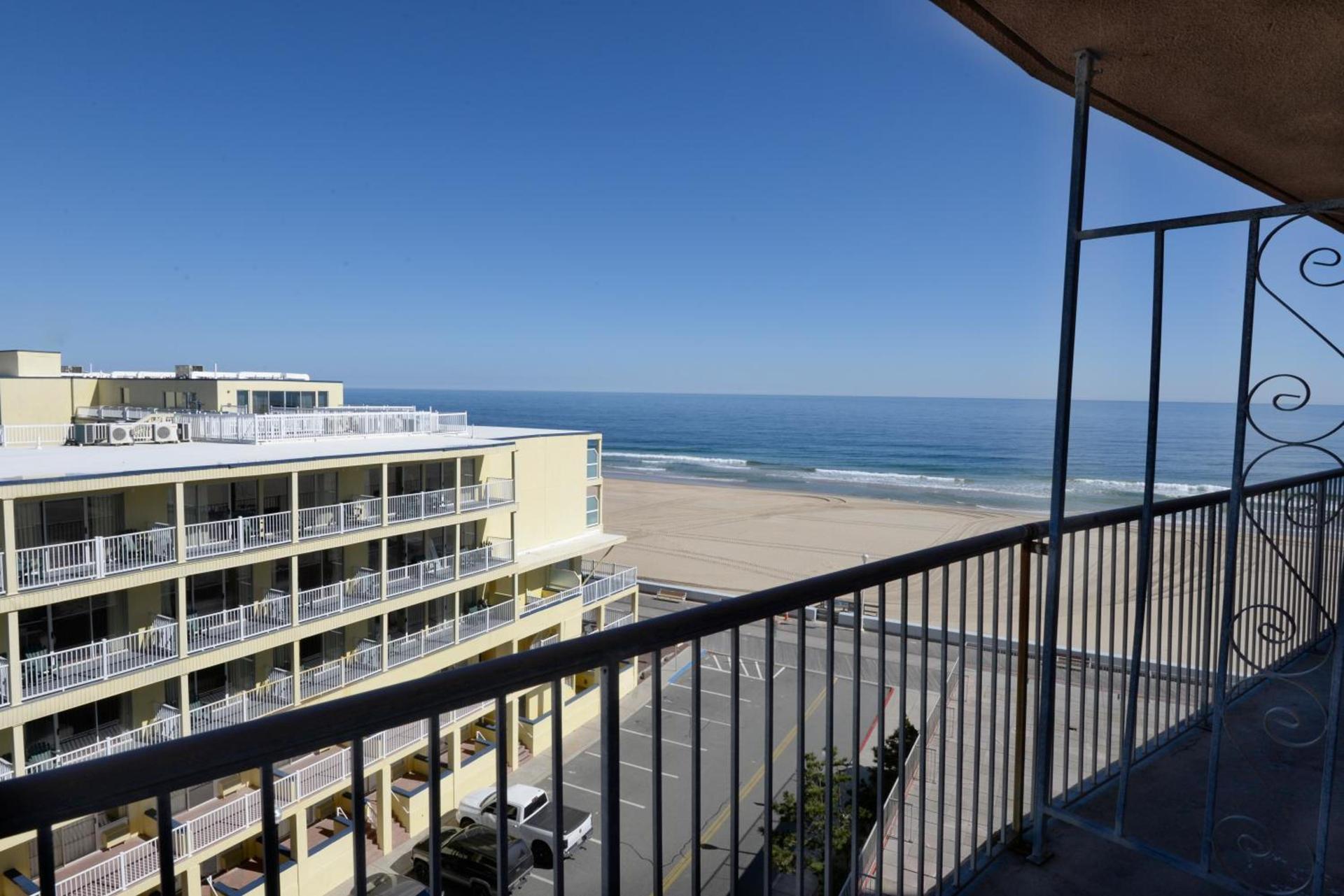 Grand Hotel Ocean City Oceanfront photo 19