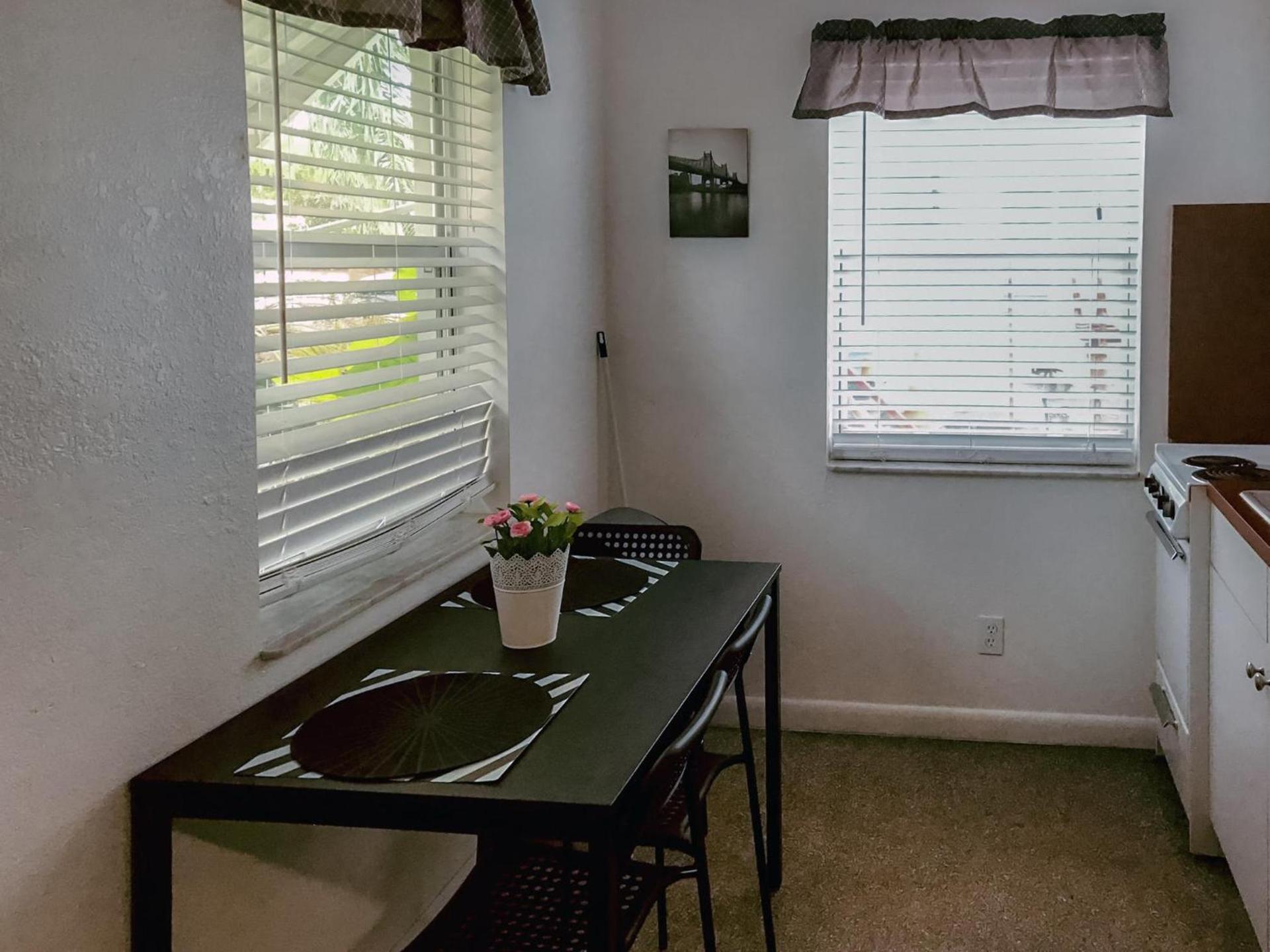 Green Seas Motel photo 49