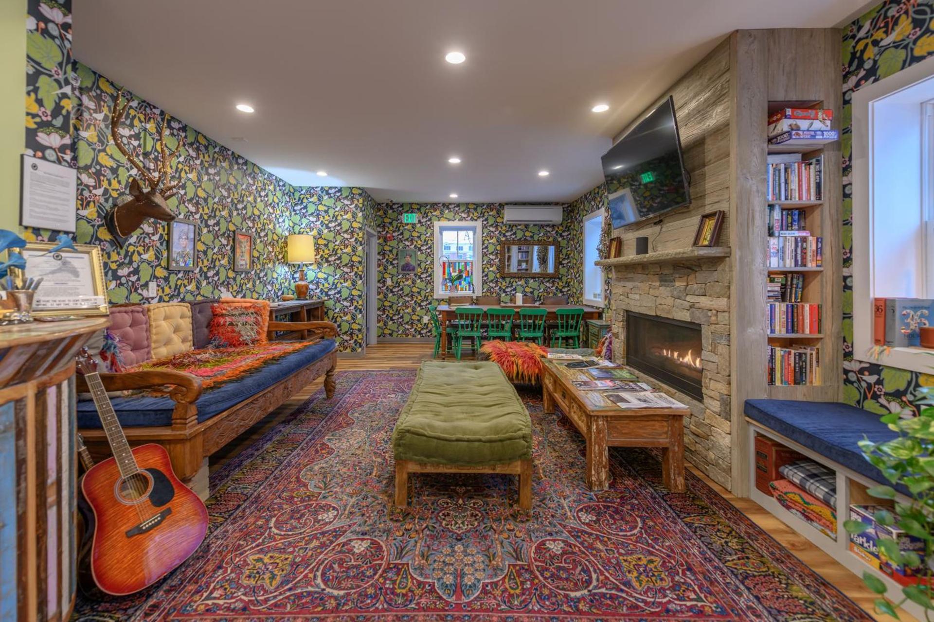 Black Elephant Hostel photo 20