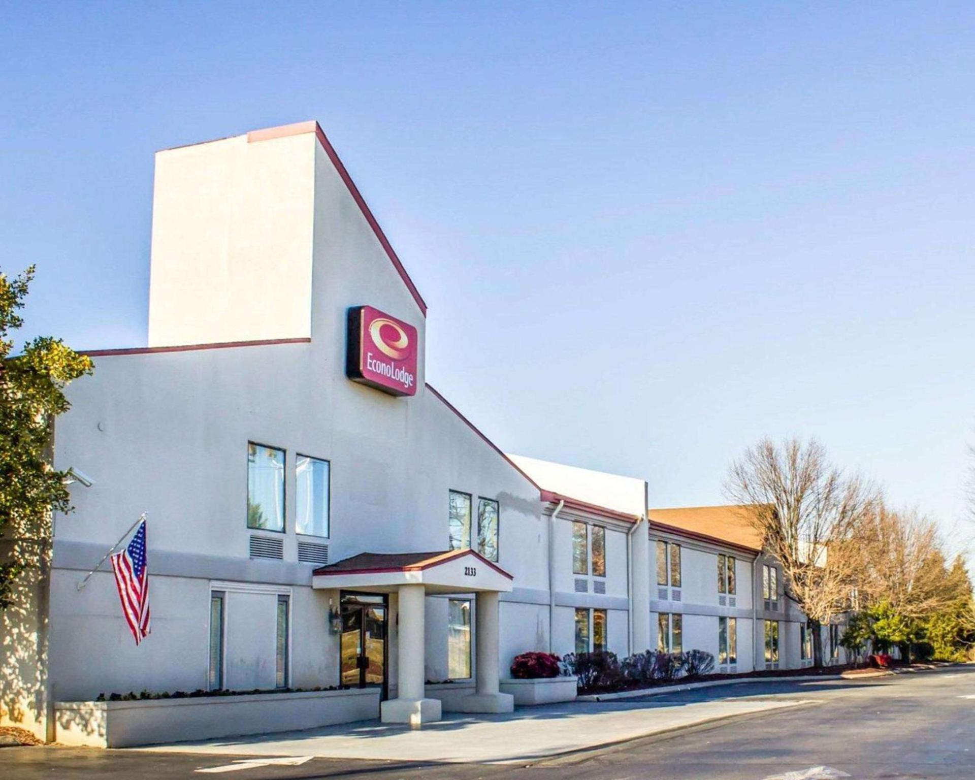 Econo Lodge Burlington I-40 photo 15
