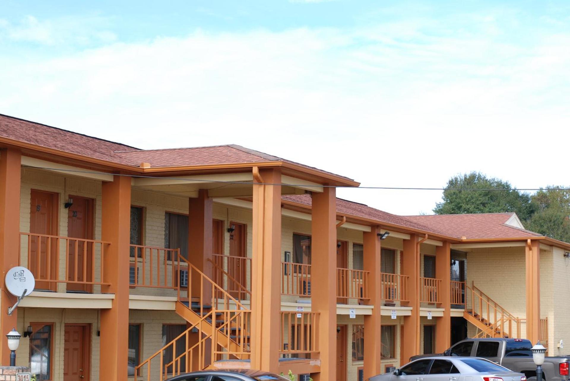Royal Inn photo 1