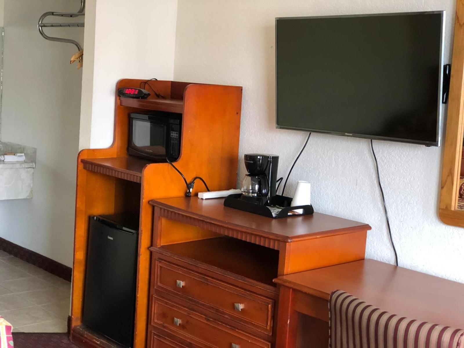 Budget Inn Express photo 17