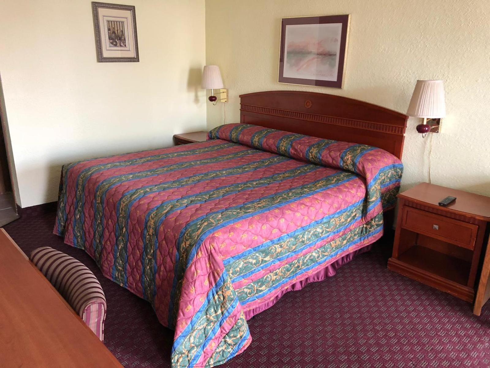 Budget Inn Express photo 10