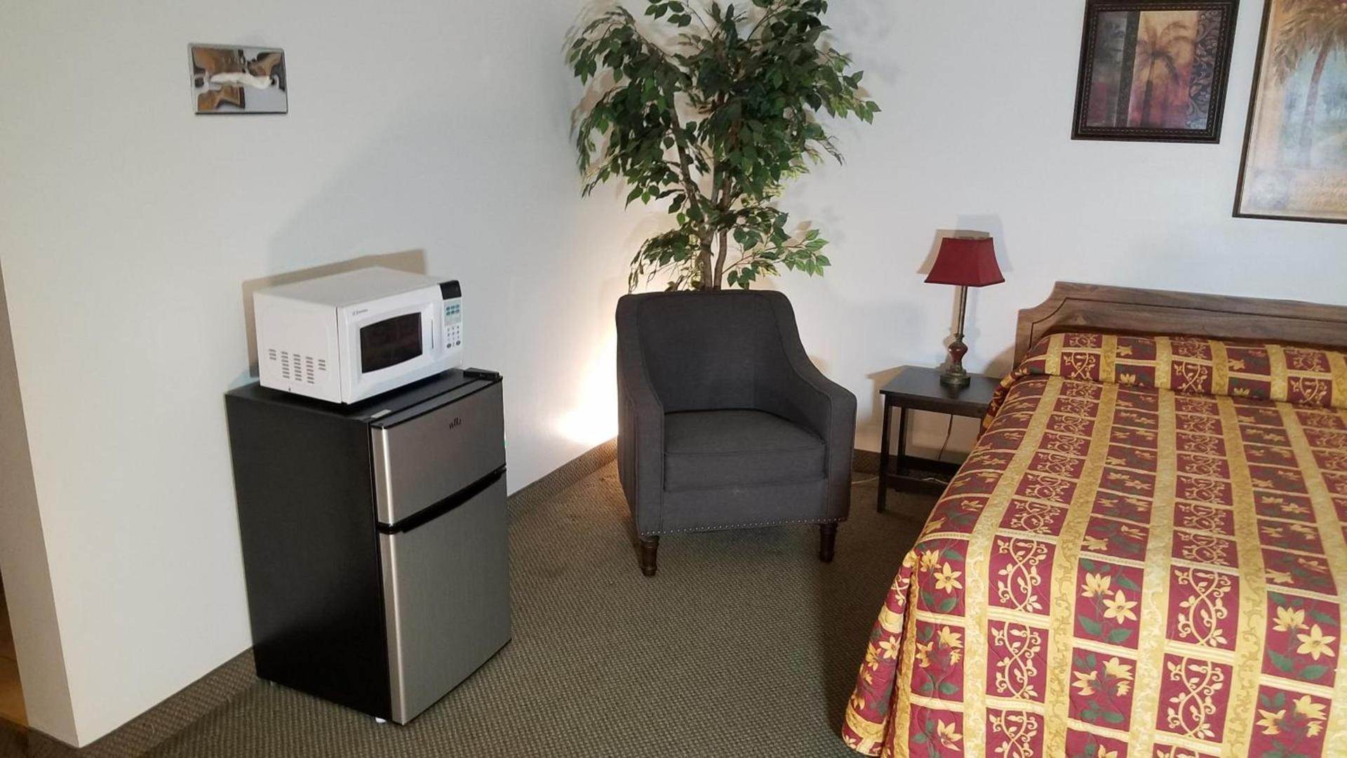Amber Inn Motel photo 3