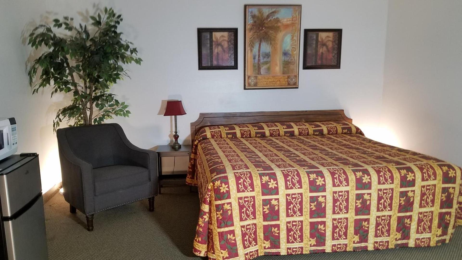 Amber Inn Motel photo 4