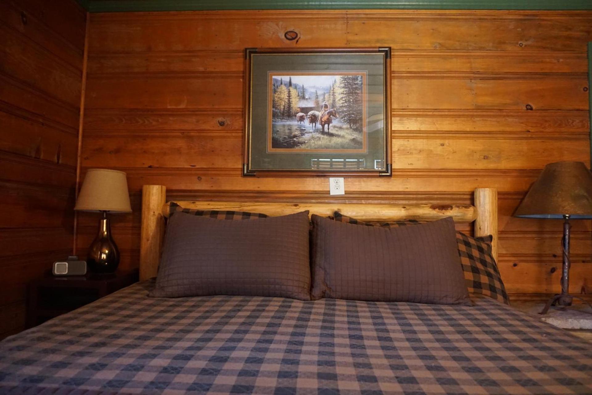 Shaver Lake Village Hotel photo 16