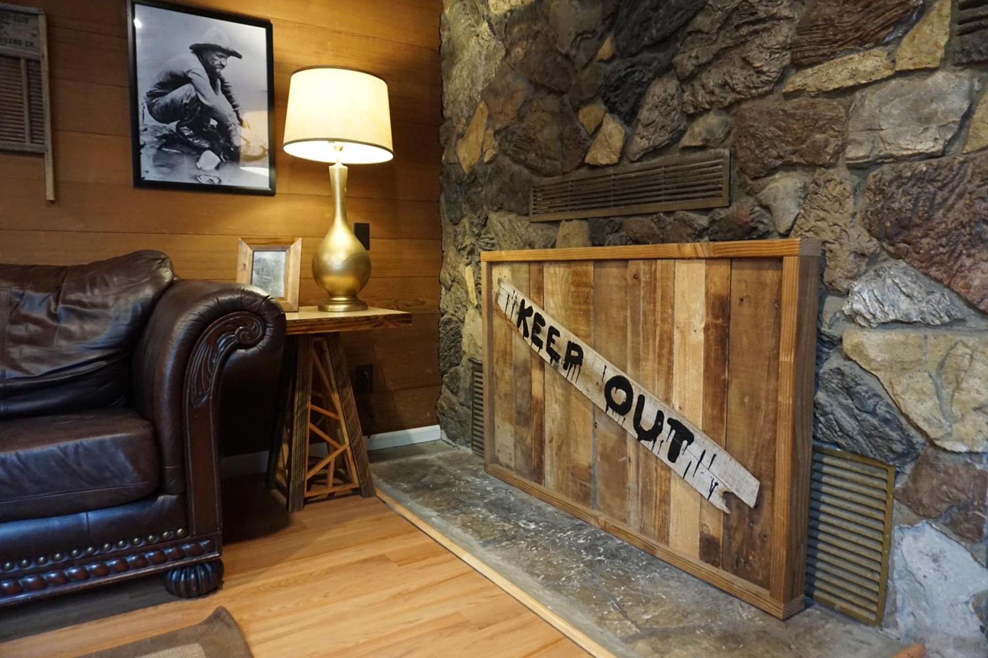 Shaver Lake Village Hotel photo 25