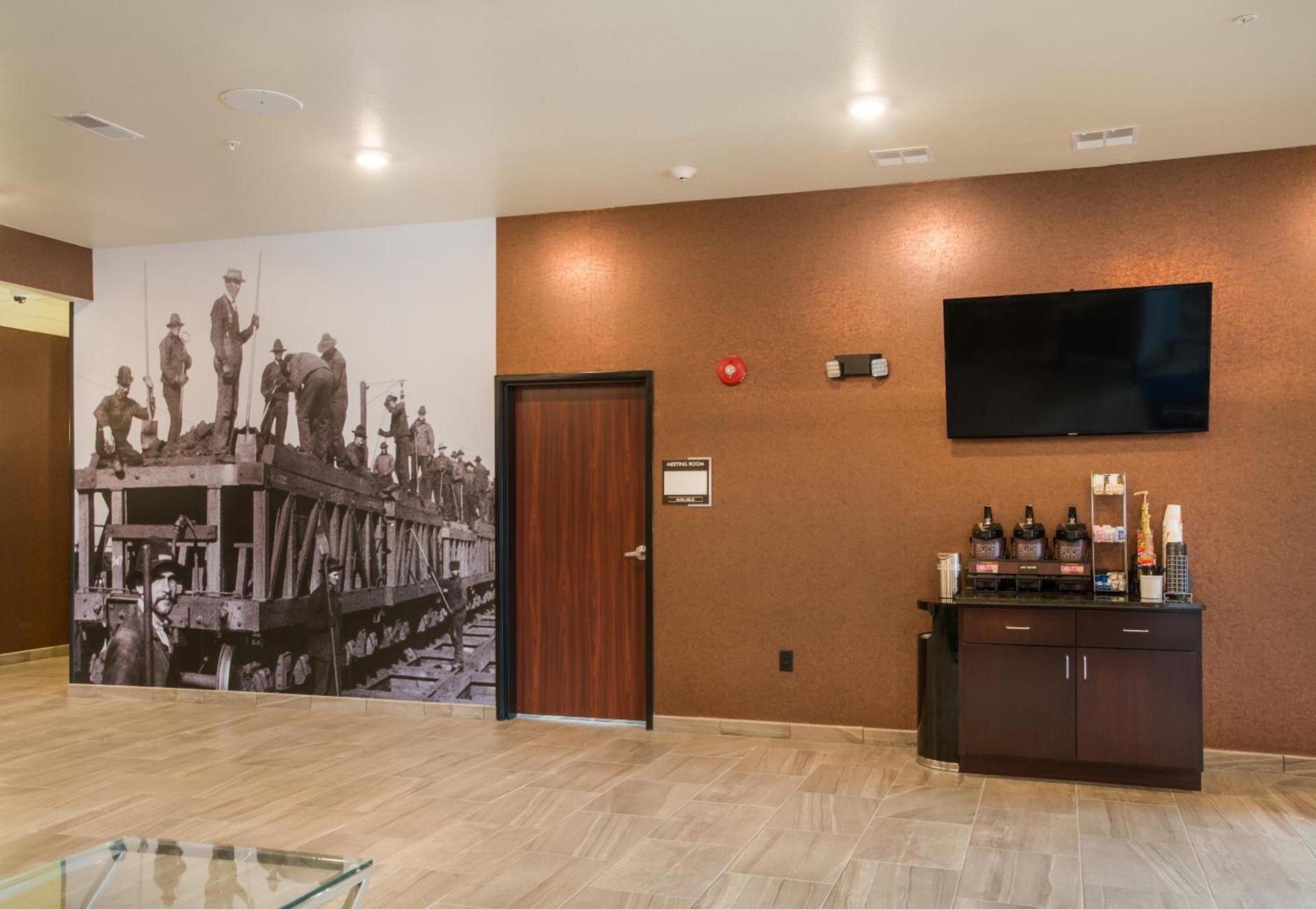 Cobblestone Inn and Suites - Ashland photo 24