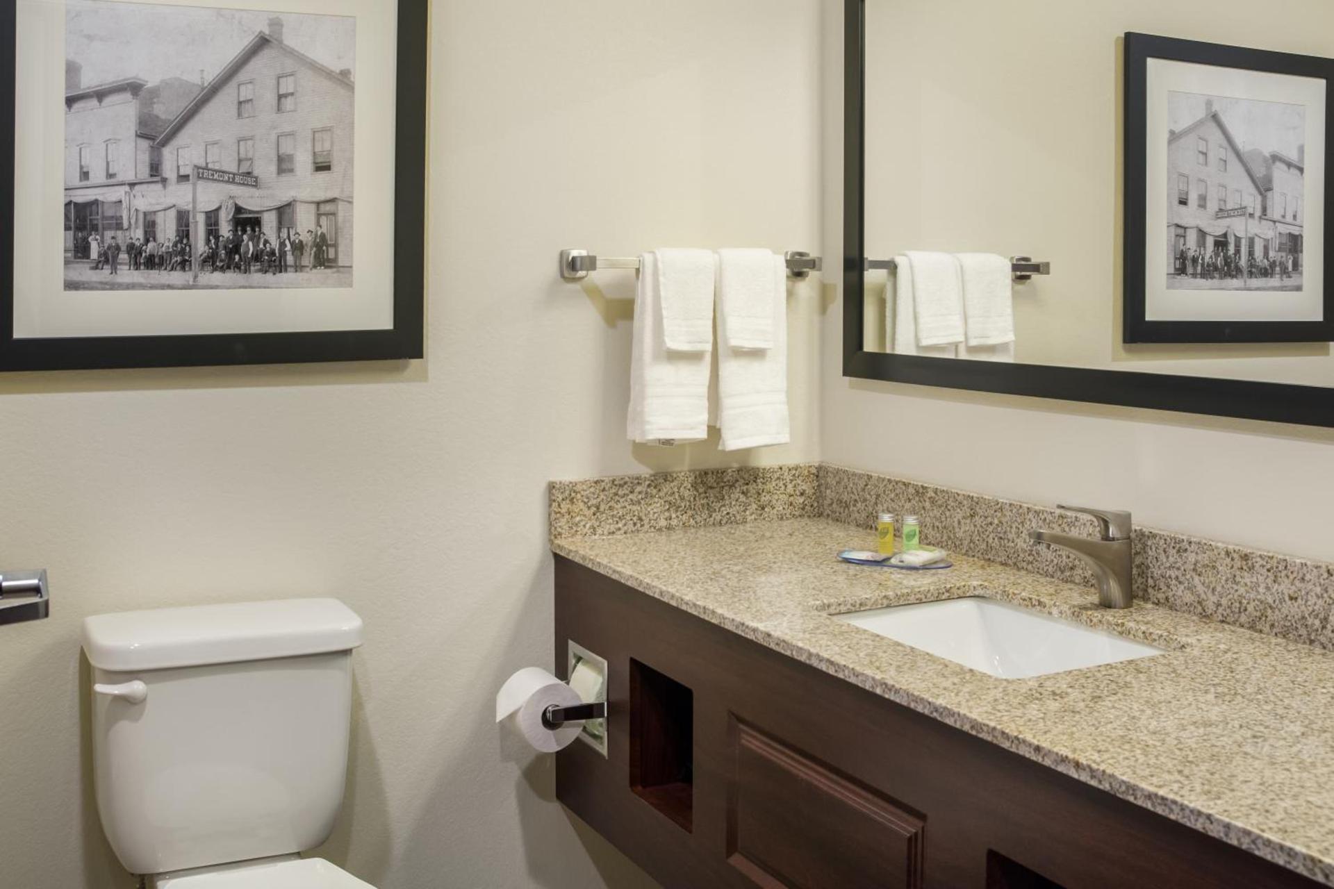Cobblestone Inn and Suites - Ashland photo 31