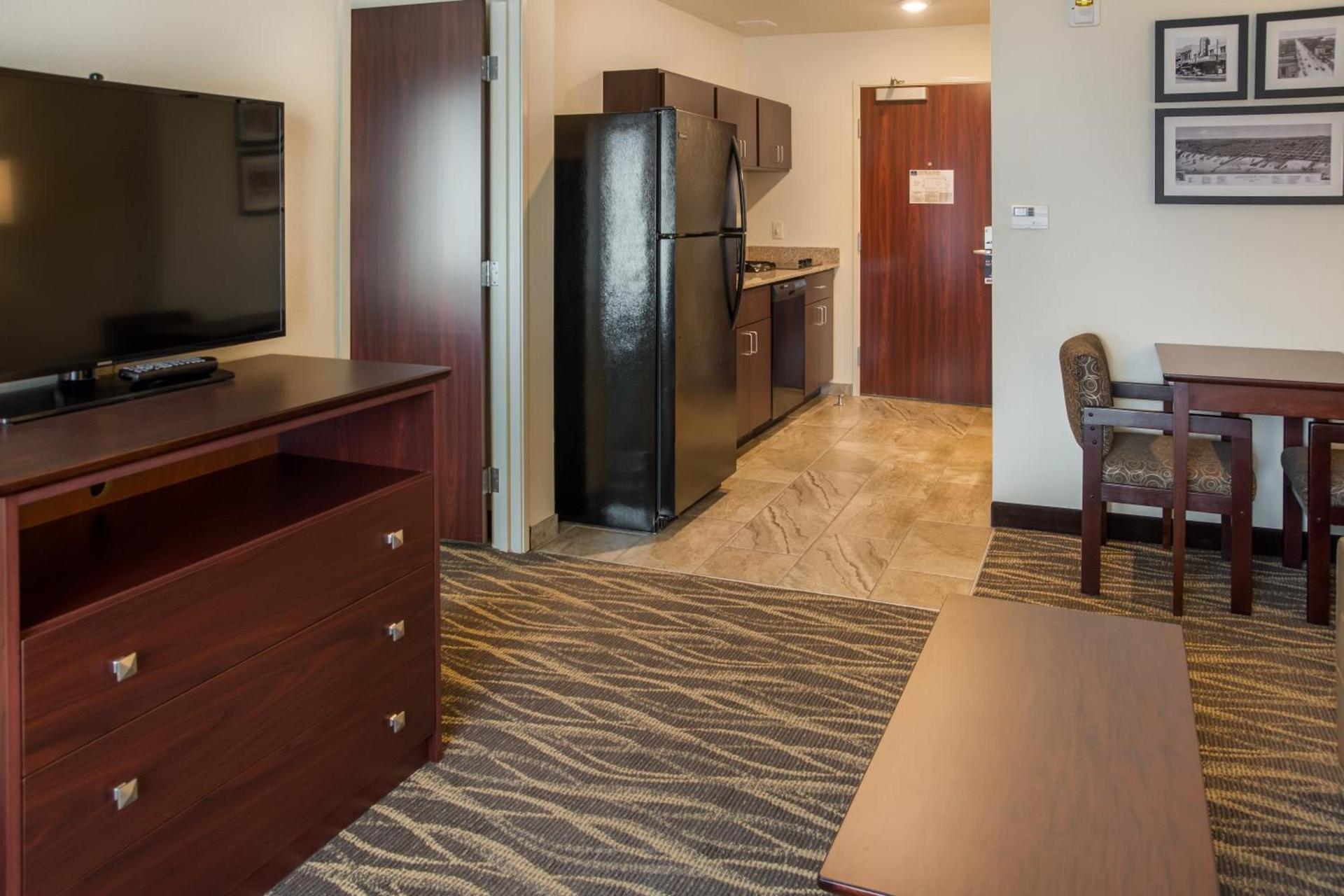 Cobblestone Inn and Suites - Ashland photo 6