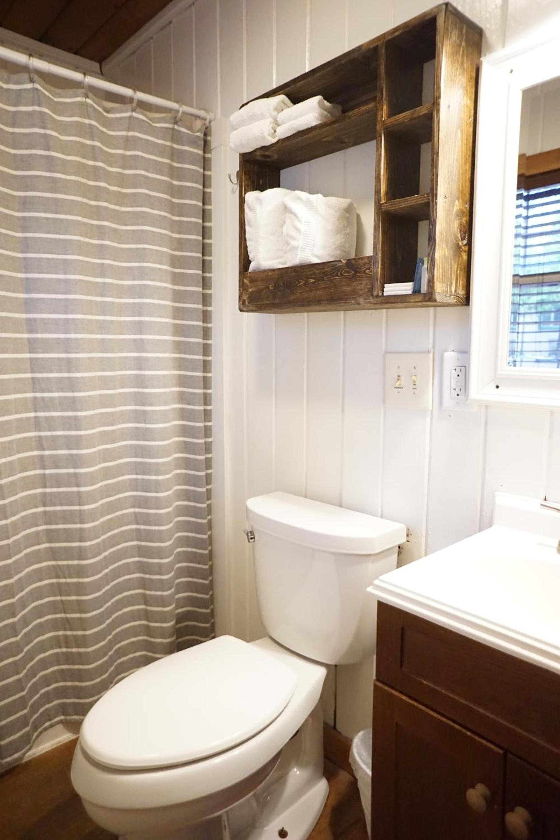 Shaver Lake Village Hotel photo 12