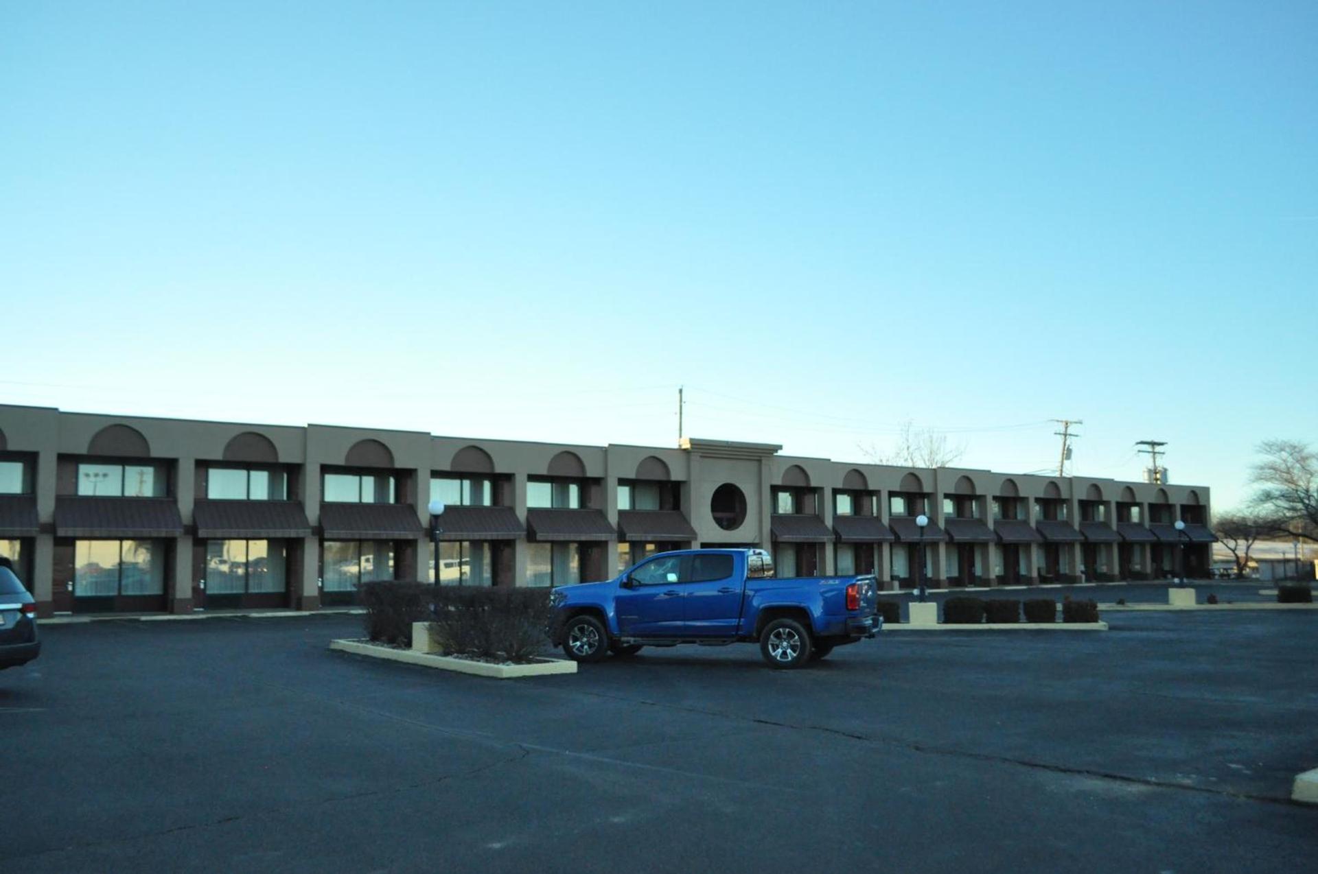 Bestway Inn - Madison photo 15