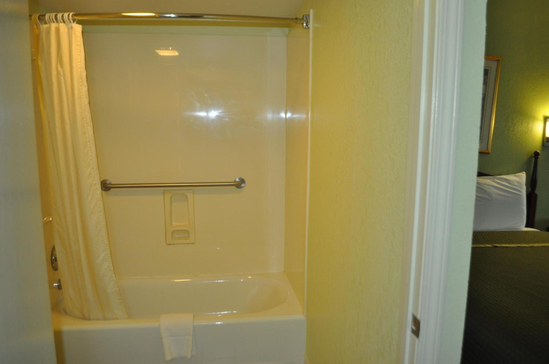Bestway Inn - Madison photo 34